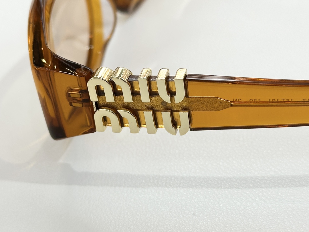 MIU MI*MOD：SMU14ZSSIZE:59-17-135