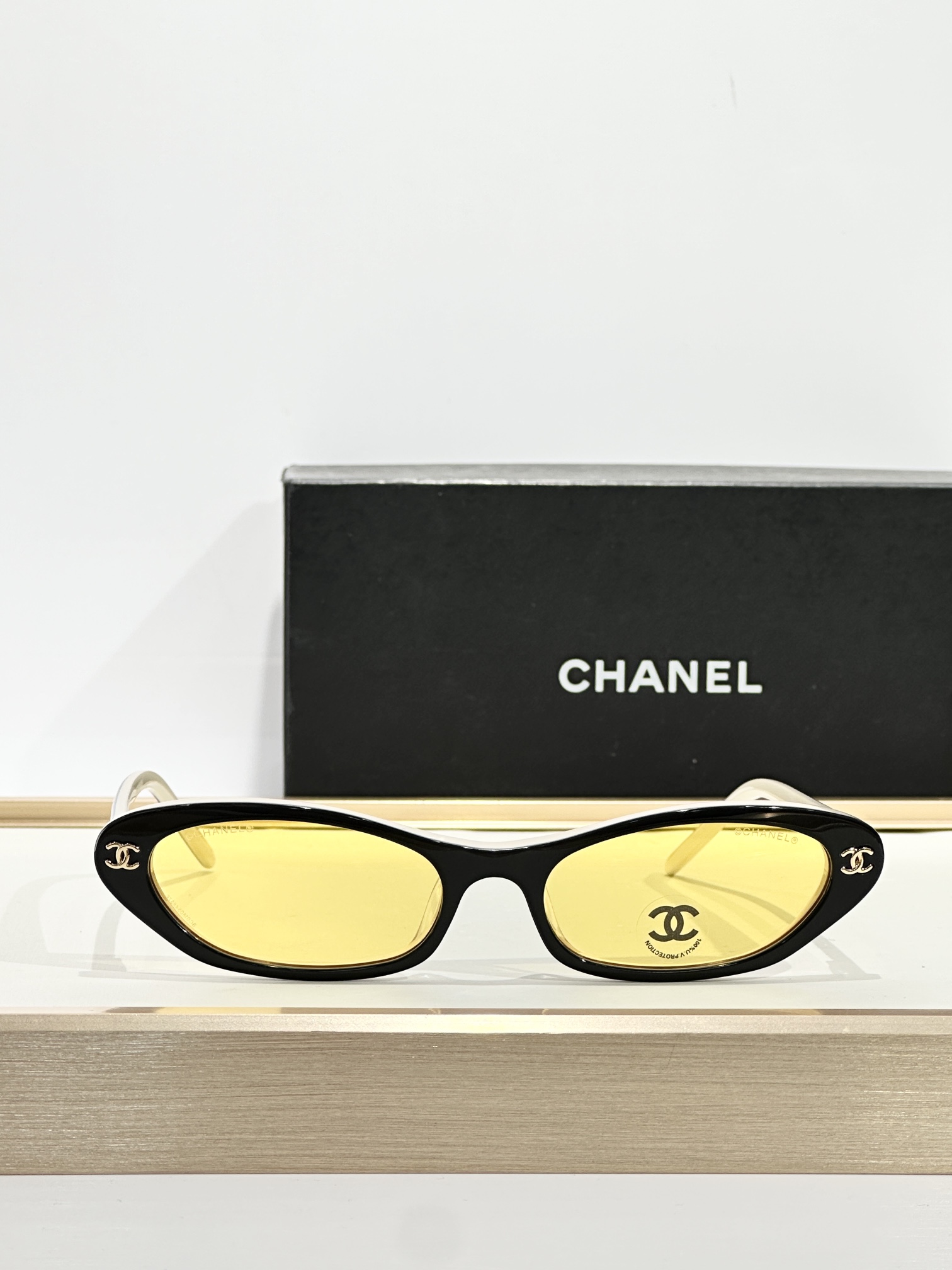 CHANEL MODEL：CH3025 SIZE：52口17-140 