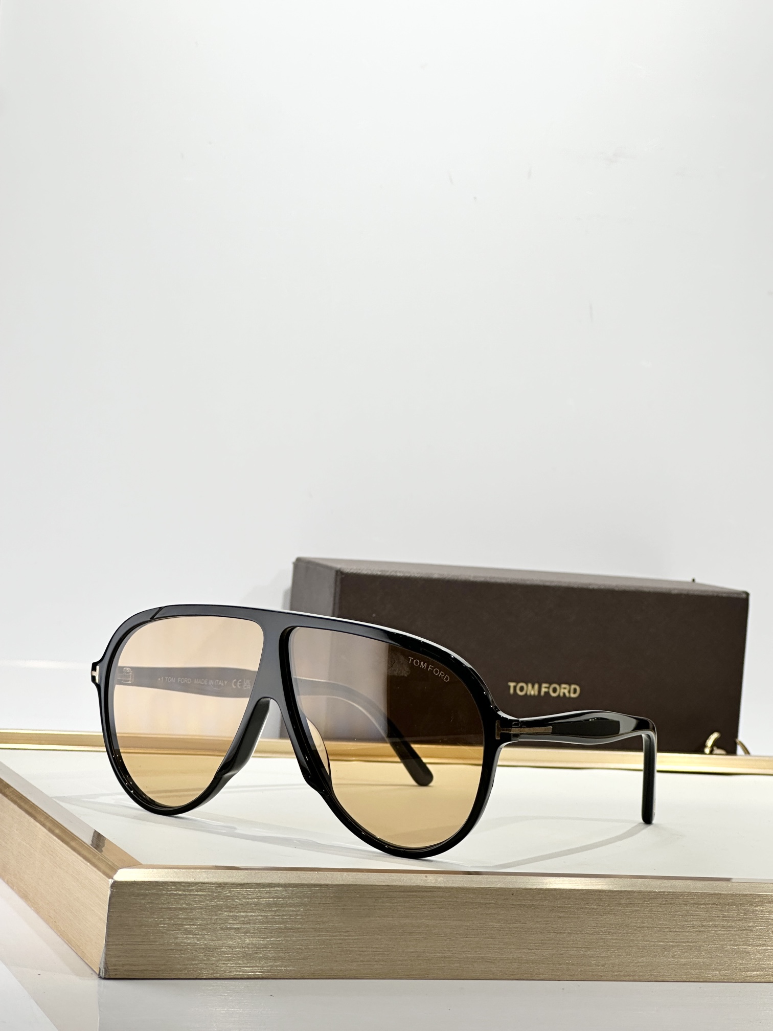 𝑻𝒐𝒎 𝑭𝒐𝒓𝒅 MOD：FT1211SIZE: 65-5-140