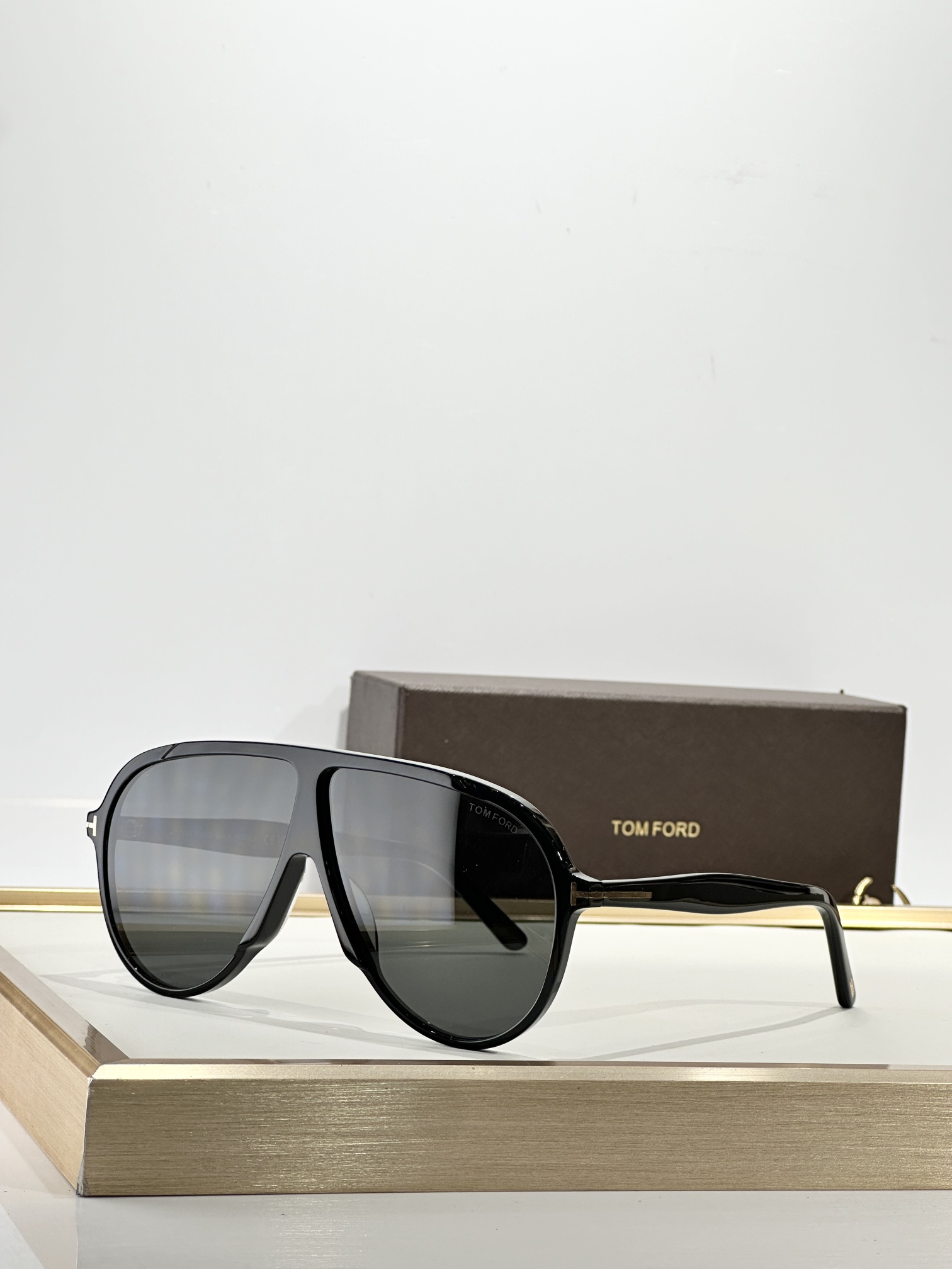 𝑻𝒐𝒎 𝑭𝒐𝒓𝒅 MOD：FT1211SIZE: 65-5-140