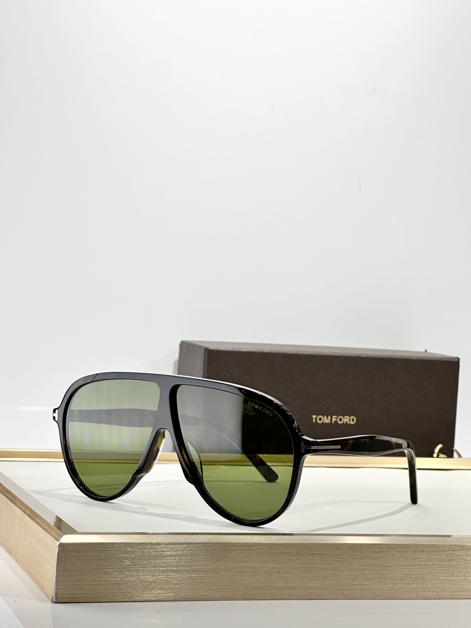 𝑻𝒐𝒎 𝑭𝒐𝒓𝒅 MOD：FT1211SIZE: 65-5-140