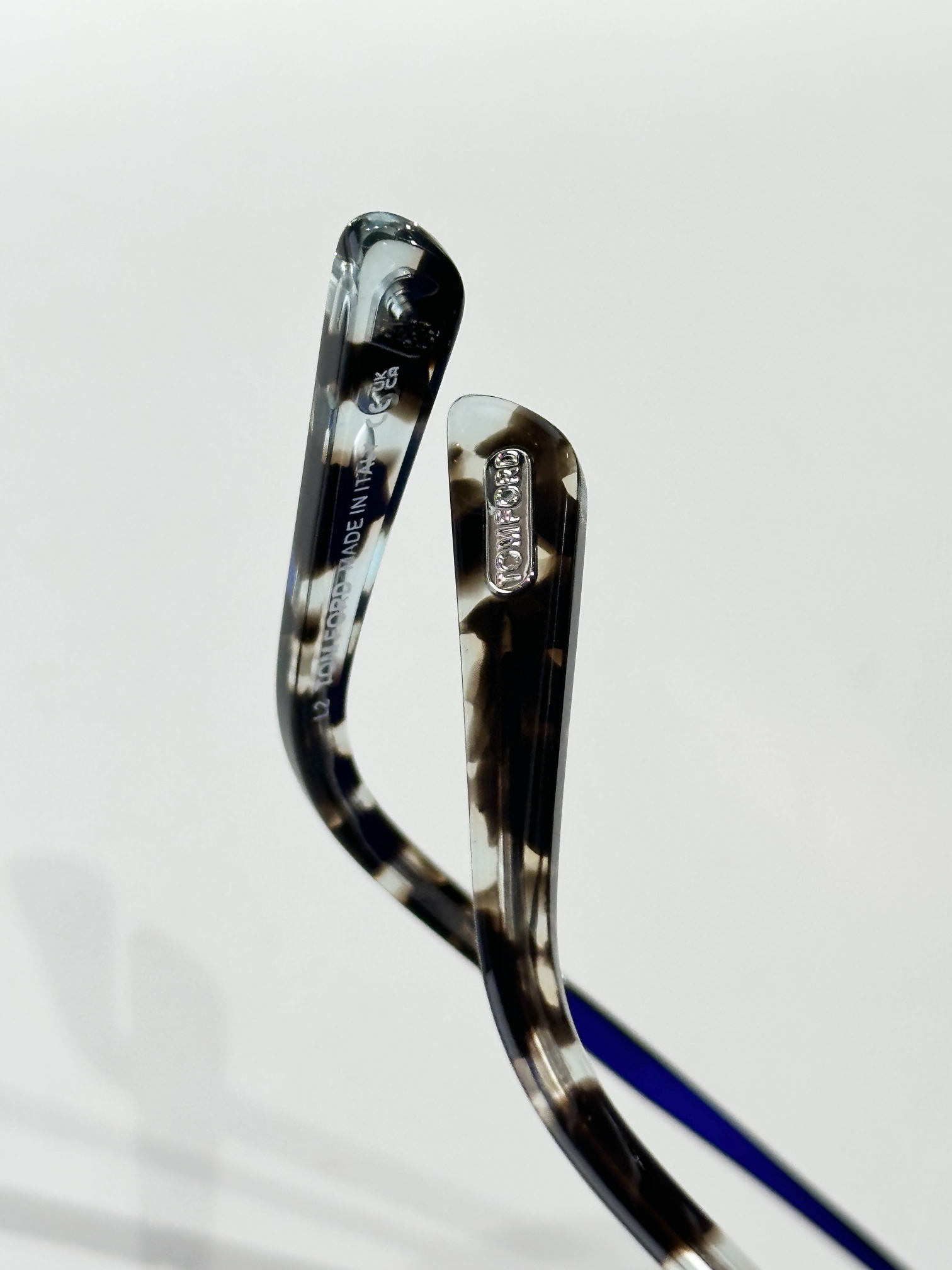 𝐓𝐎𝐌 𝐅𝐎𝐑𝐃Mod：TF1204Size：63口11 140