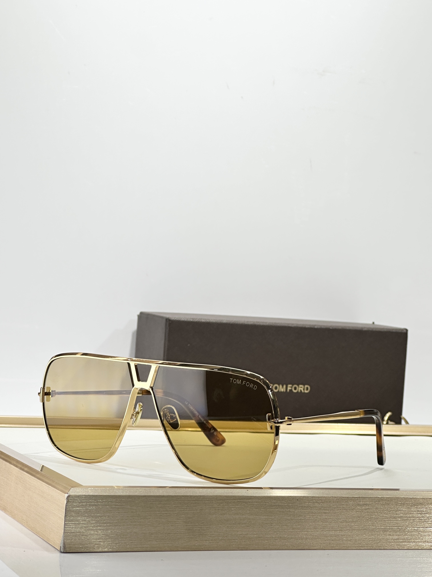 𝐓𝐎𝐌 𝐅𝐎𝐑𝐃Mod：TF1204Size：63口11 140