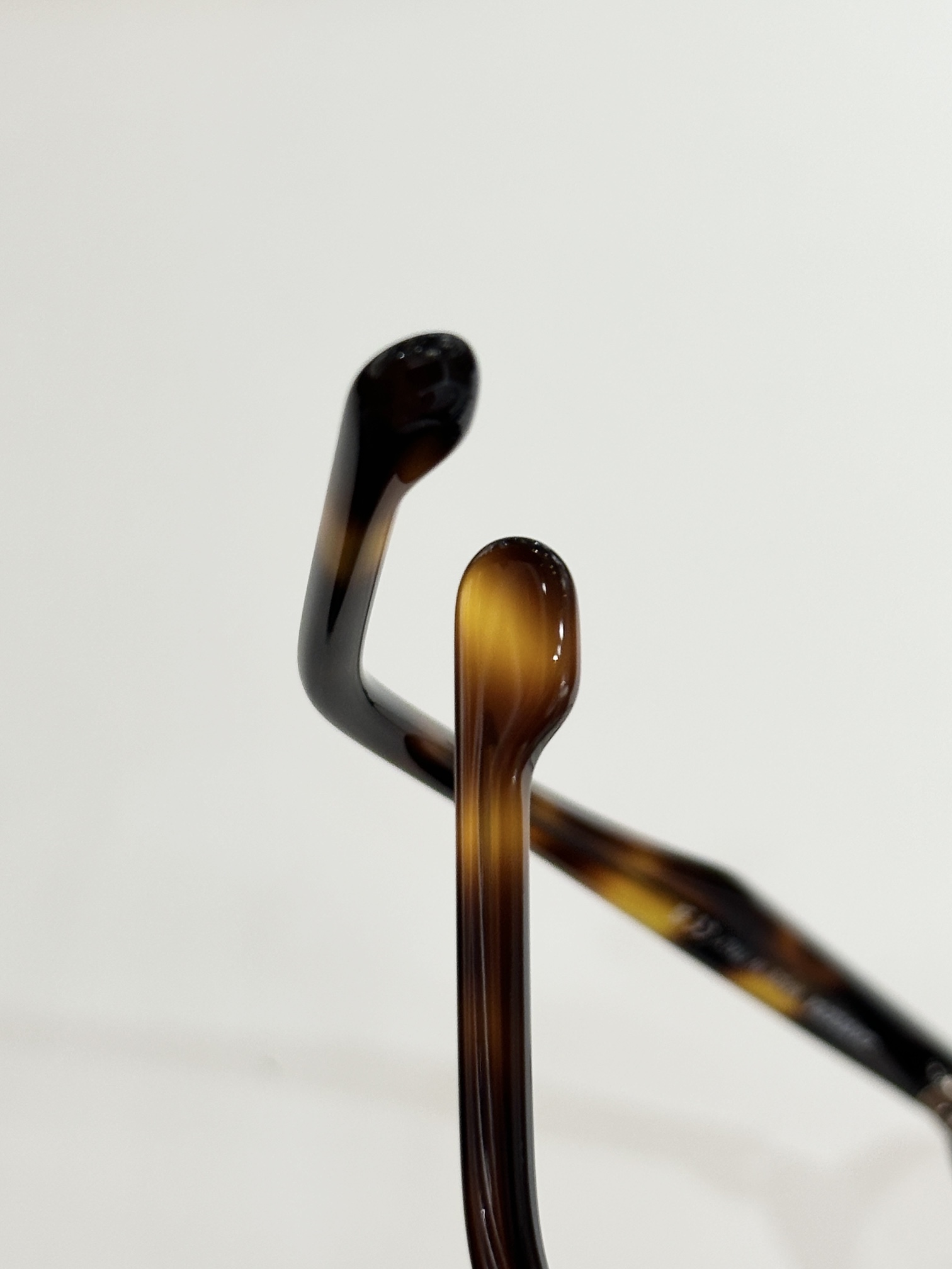 CARRER*MODEL：CA2049TSIZE：54-17-145