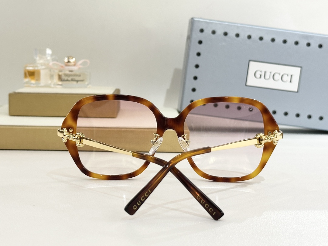 GUCCIMODEL：GG2055SASIZE：54口17-140