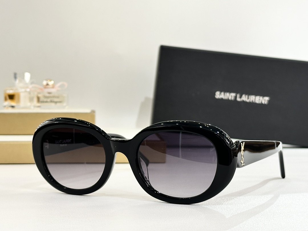 Saint Lauren*Mod：SL812FSize：54-21-145
