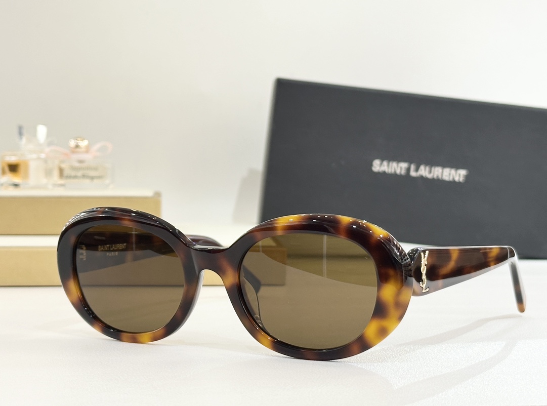 Saint Lauren*Mod：SL812FSize：54-21-145