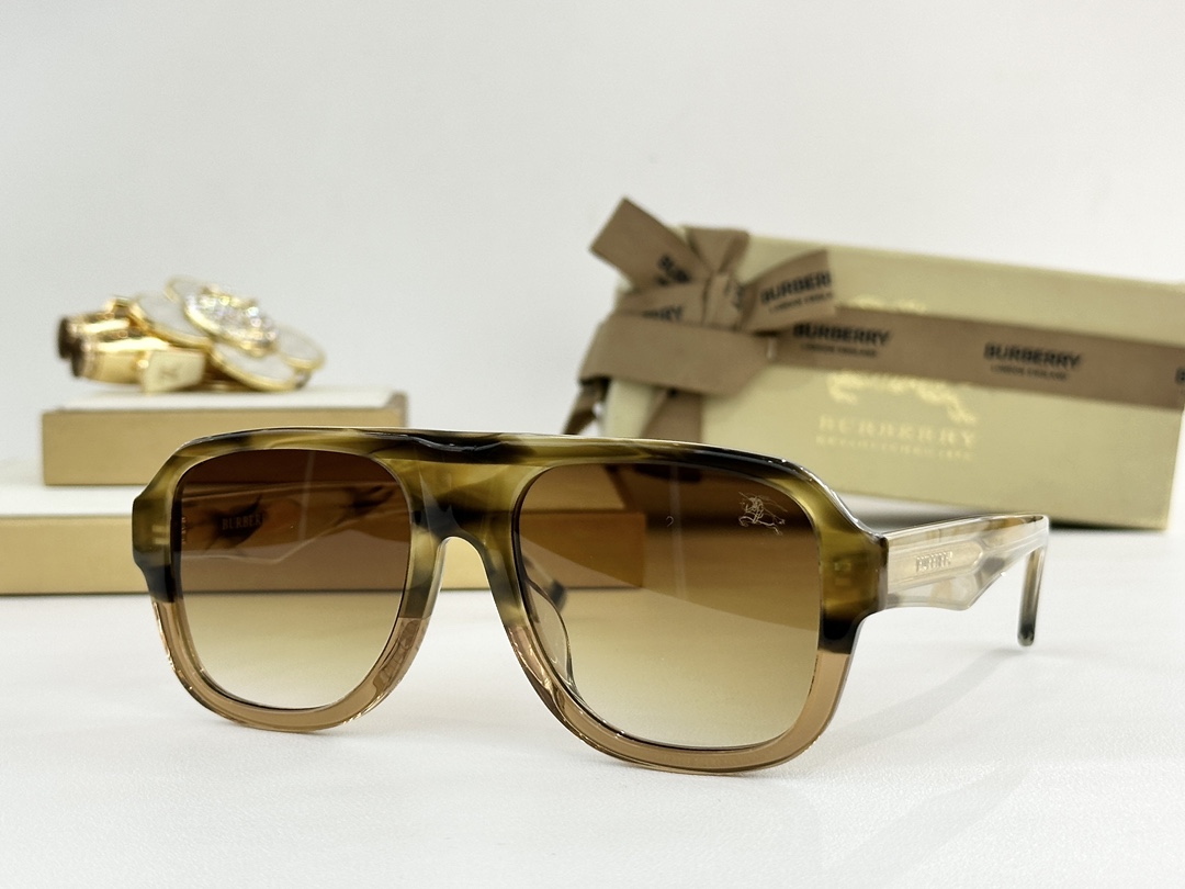 BURBERR*MODEL：B 5886SIZE：56口19-145