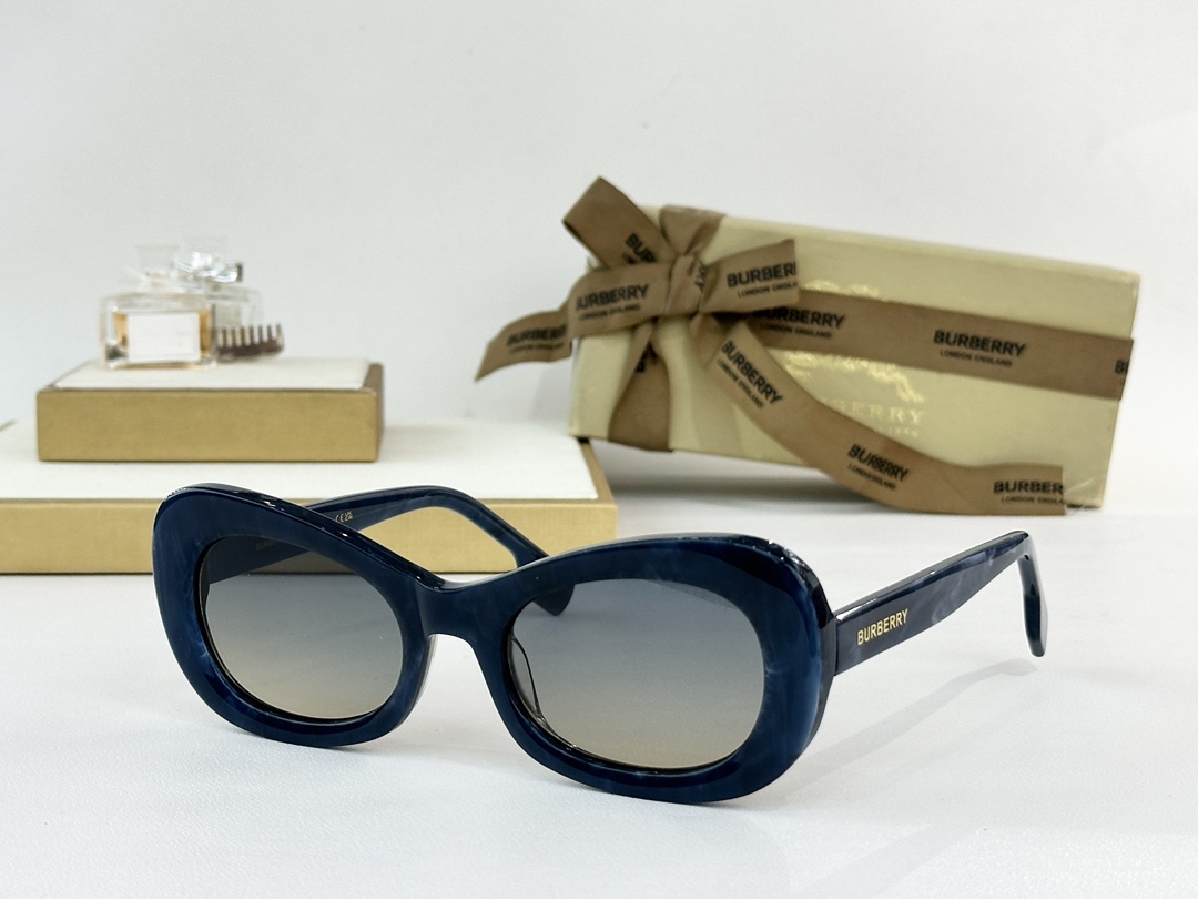 BURBERR*MODEL：BE6007SIZE：54口61-145