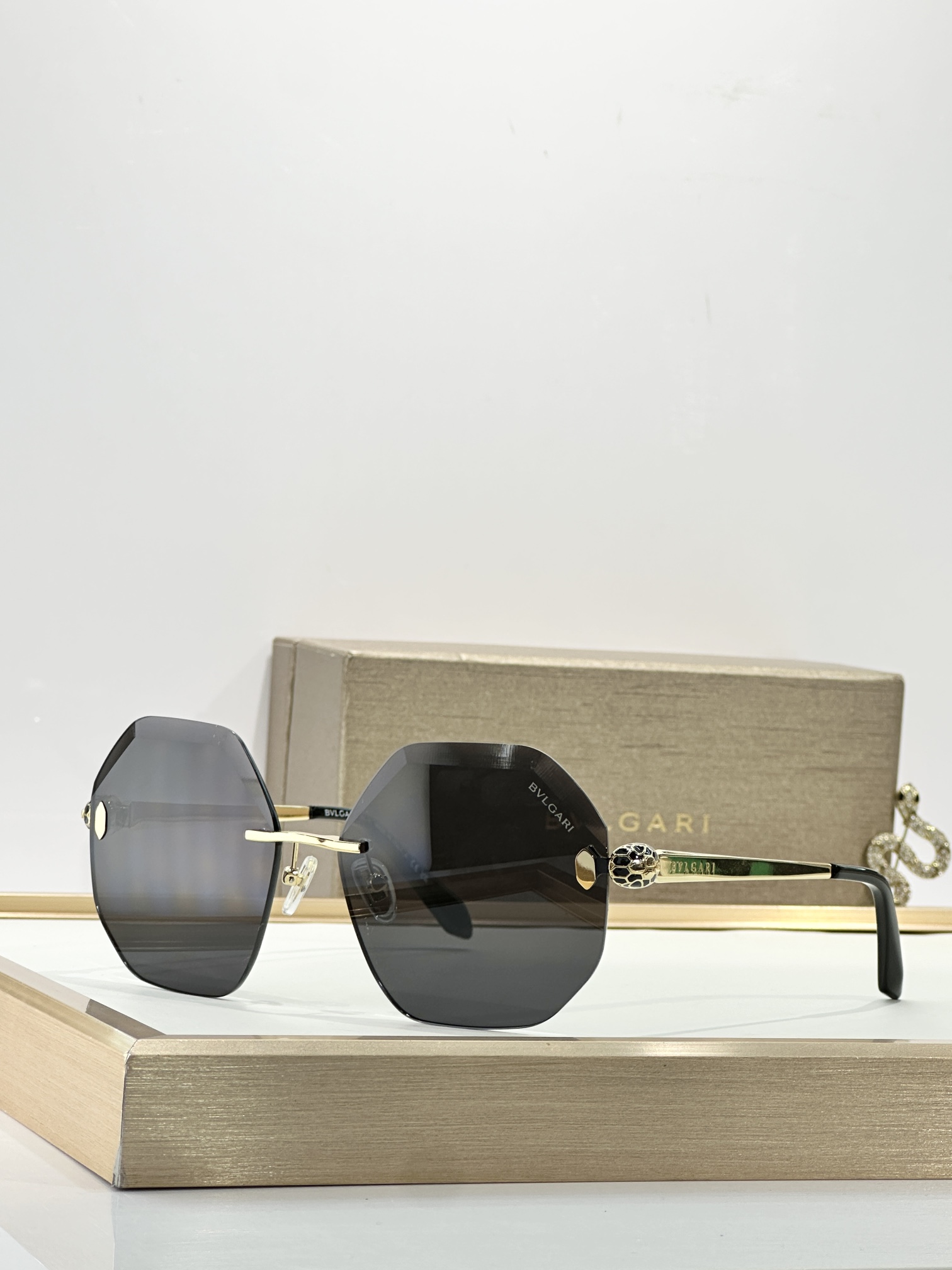 BVLGARIMOD：BV40106SIZE：59口15-140