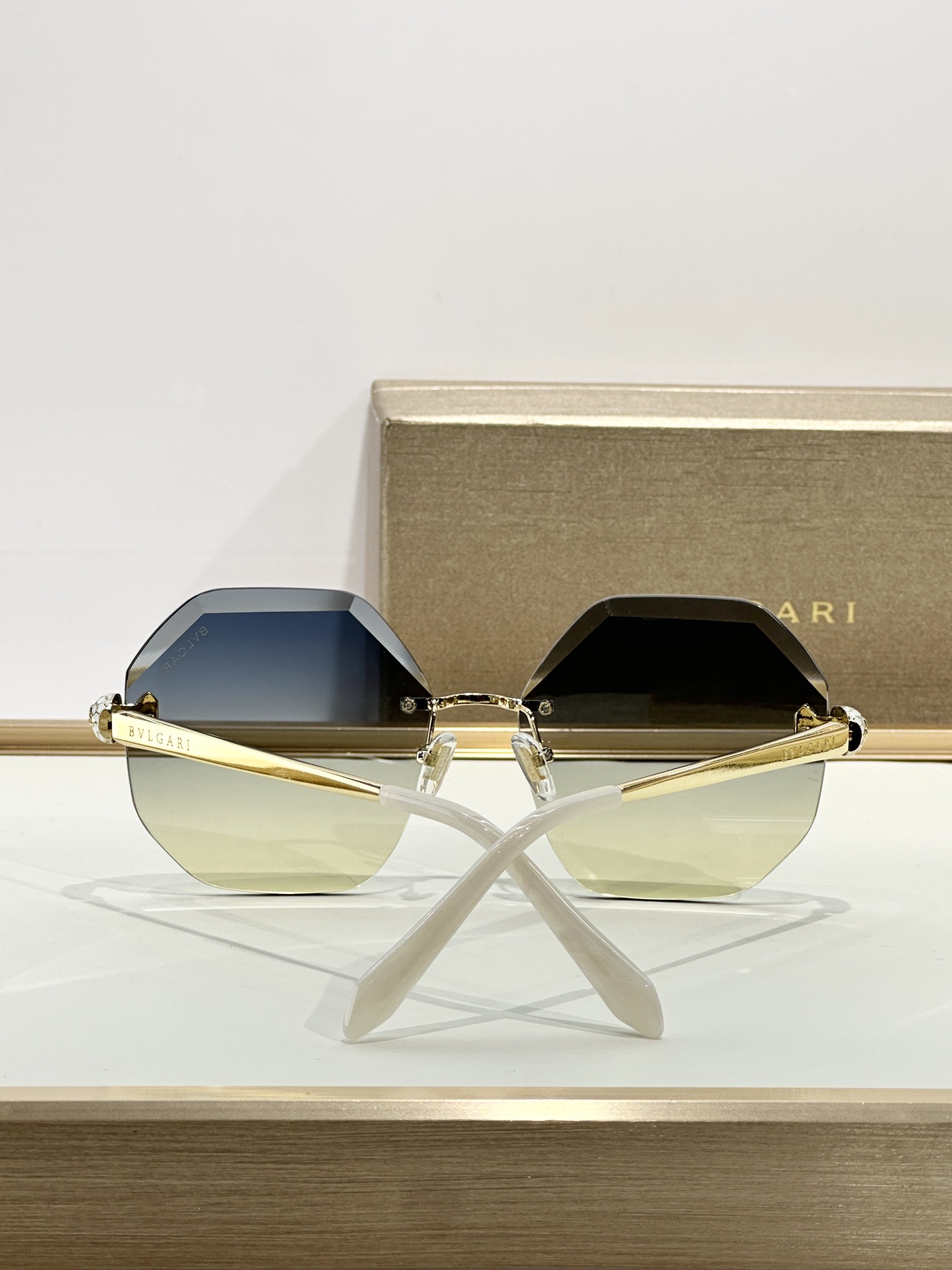 BVLGARIMOD：BV40106SIZE：59口15-140