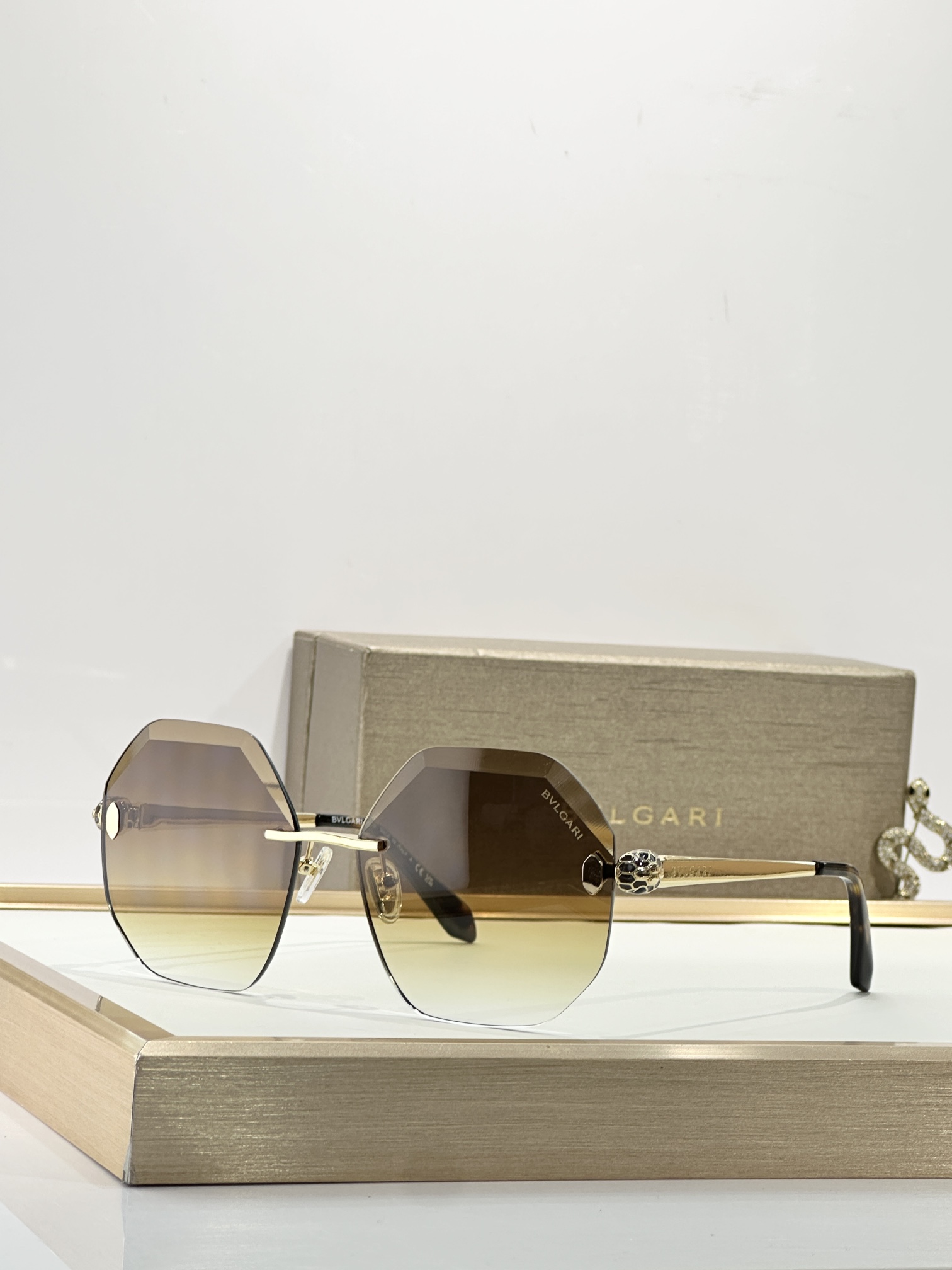 BVLGARIMOD：BV40106SIZE：59口15-140