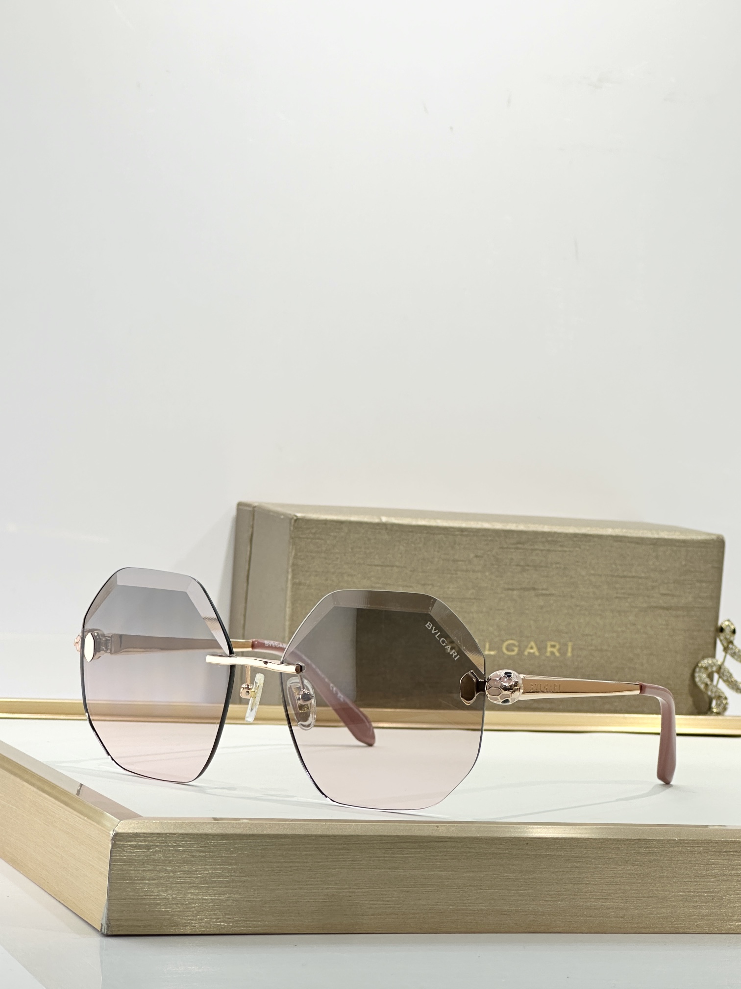 BVLGARIMOD：BV40106SIZE：59口15-140