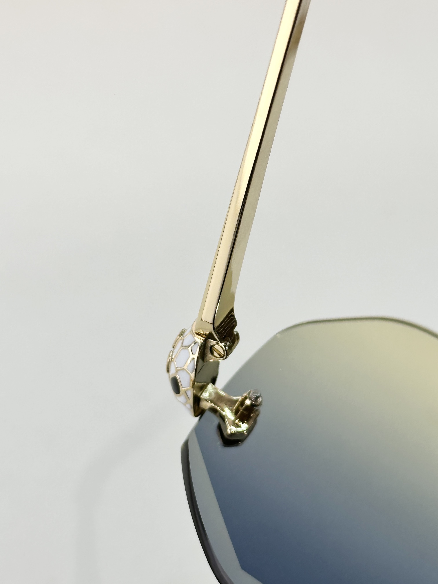 BVLGARIMOD：BV40106SIZE：59口15-140