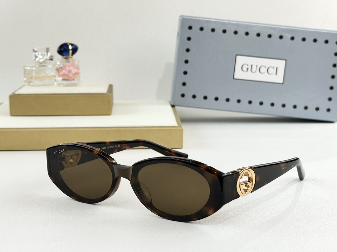 Gucci *MOD:GG1660SSize:58-16-135