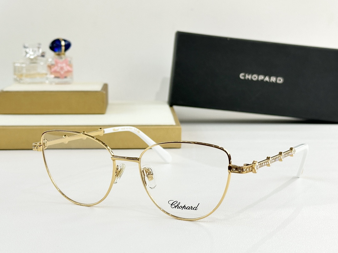 𝘾𝙃𝙊𝙋𝘼𝙍𝘿 MOD：SCHG957Size：54口17 146