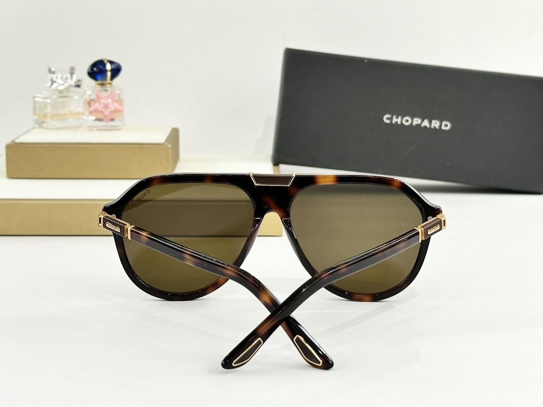 𝘾𝙃𝙊𝙋𝘼𝙍𝘿 MOD：SCHG941Size：54口17 146