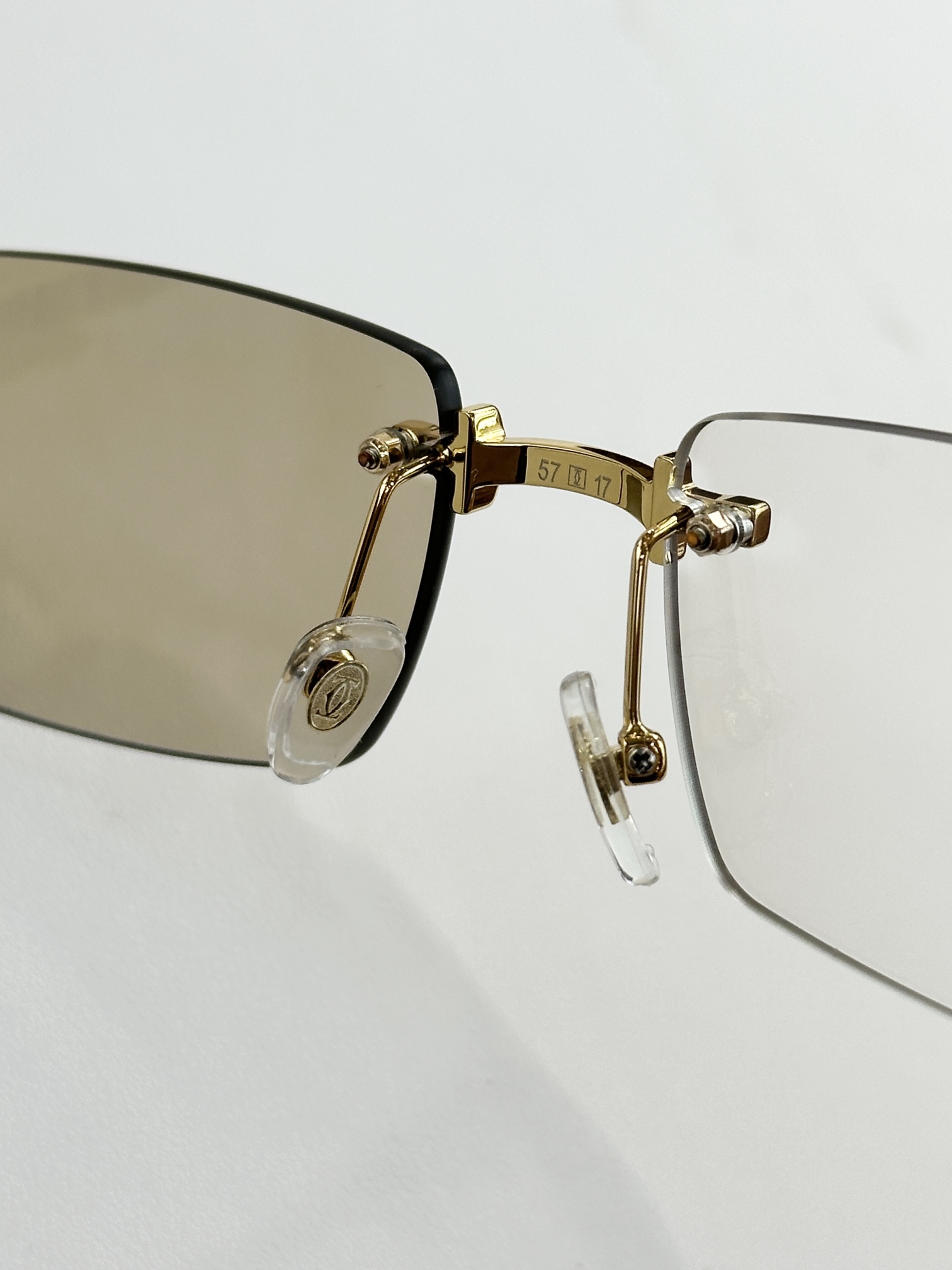 Cartier Mod：CT0604SSize：58-17-140