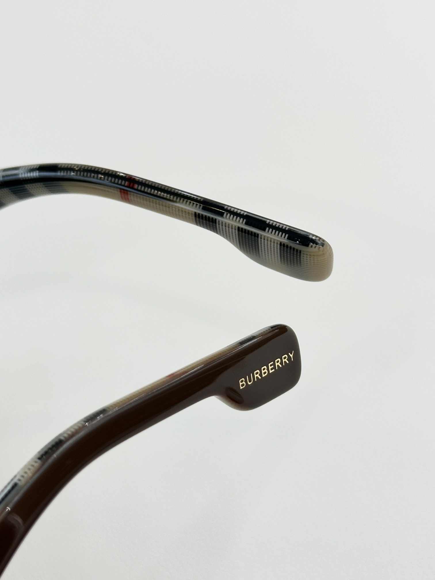 BURBERRYMOD：BE4364FSIZE：51口23-145