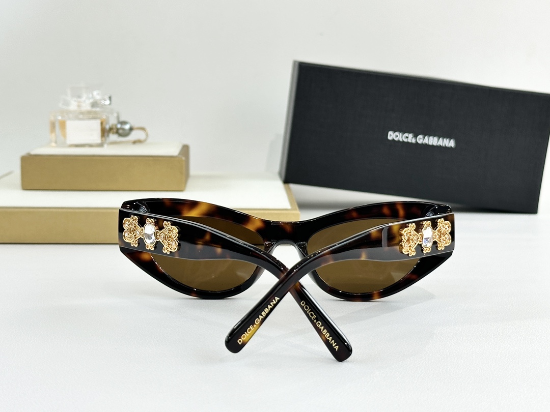 DOLCE & GABBAN*MODEL：DG1663LBSIZE:54口18-145