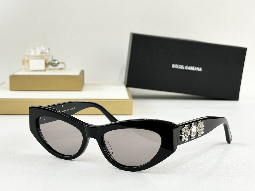 DOLCE & GABBAN*MODEL：DG1663LBSIZE:54口18-145