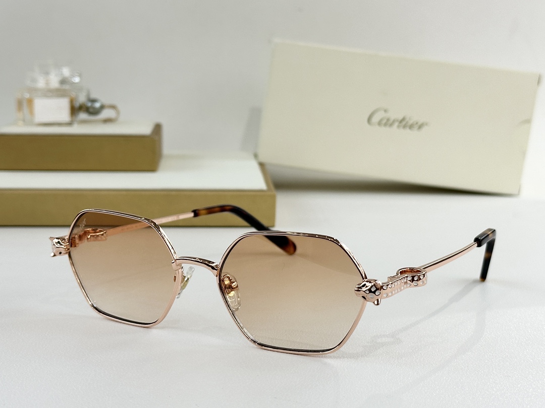 Cartie*MODEL：CT0754SSIZE: 143 变色：