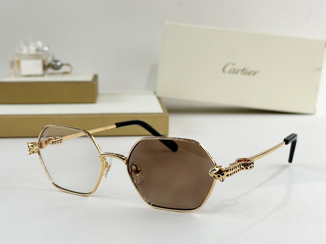 Cartie*MODEL：CT0754SSIZE: 143 变色：