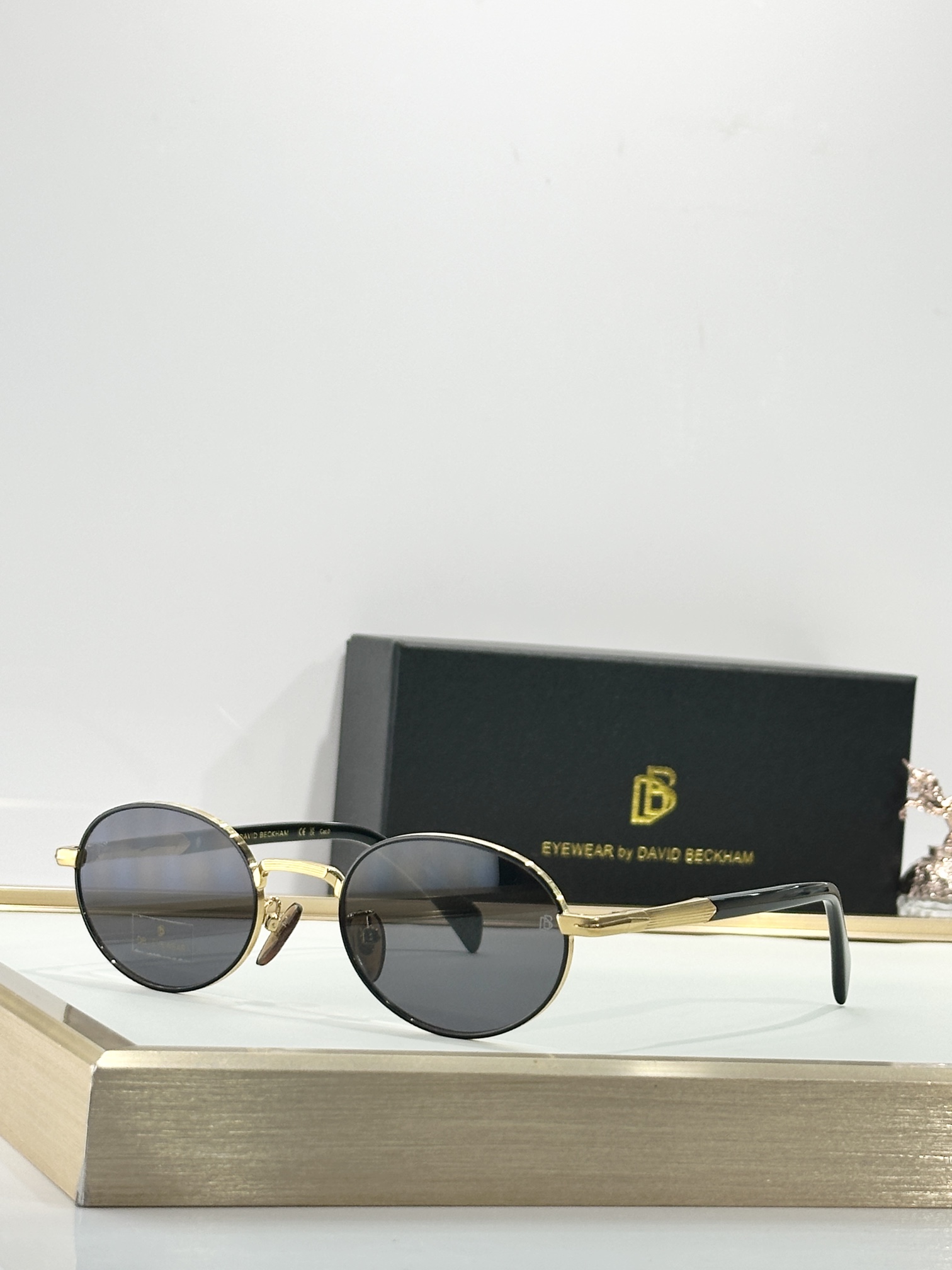 DAVID BECKHAMMOD：DB 1196/SSize：52口22 145