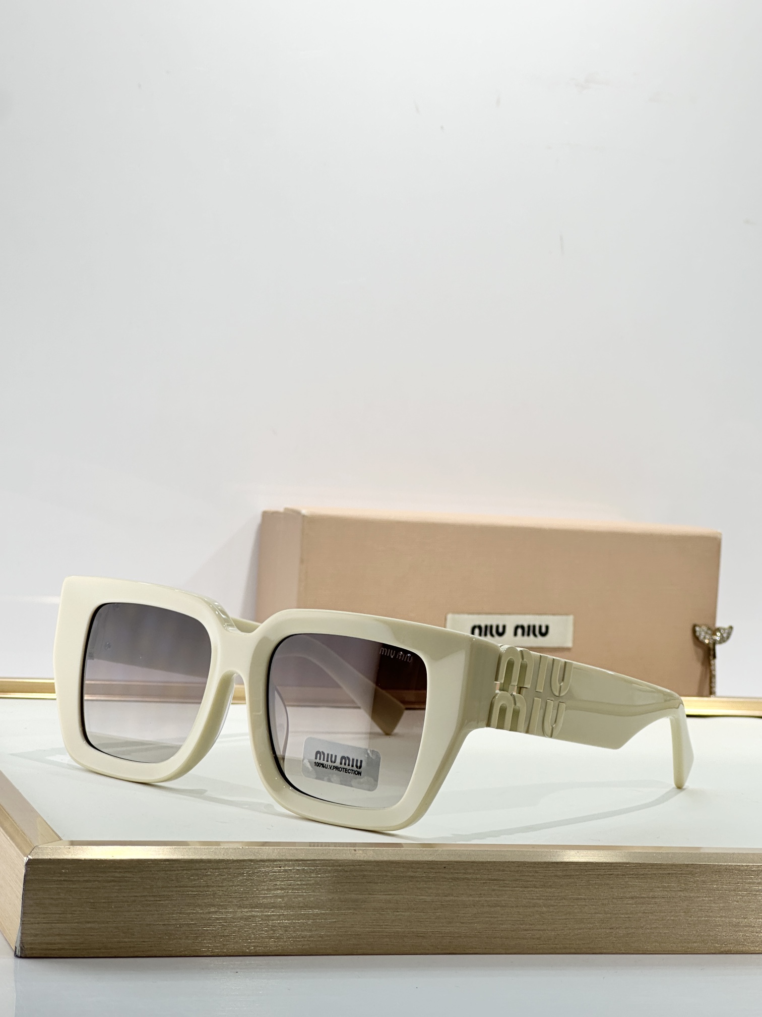 MIUMI*MOD：MU B05SSize：51口21 140