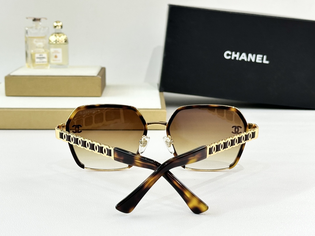 ChanelMod：A95105Size：56口18-143