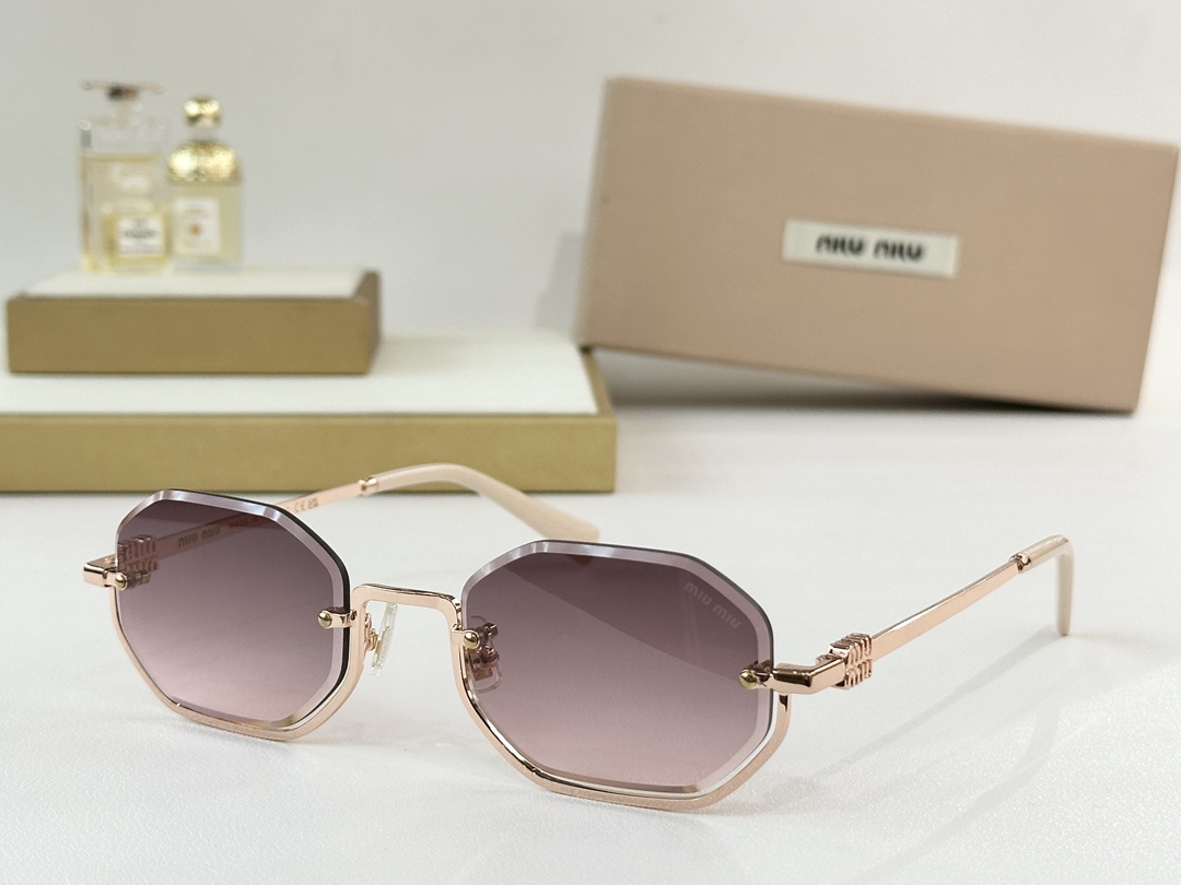 。 MIU MI*MODEL:MU 1747SSIZE：52口23-145