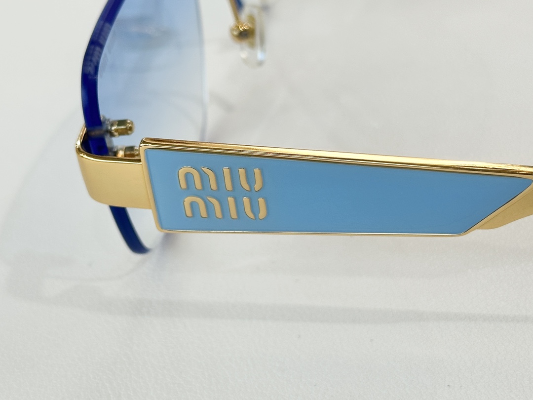 MIU MIUMOD：MU 1709LVSize：57口17 145