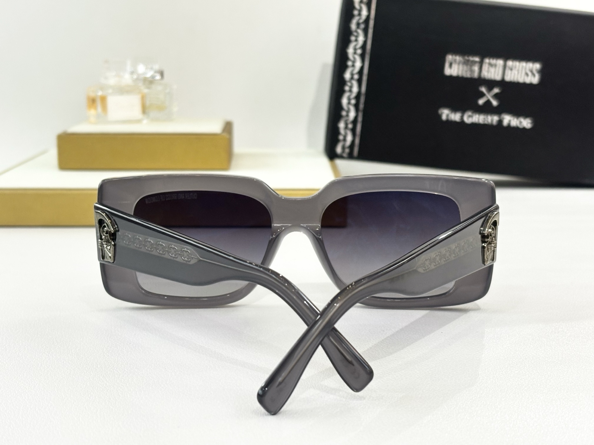 CUTLER AND GROSSMod：GFSN-001size：54口18-150