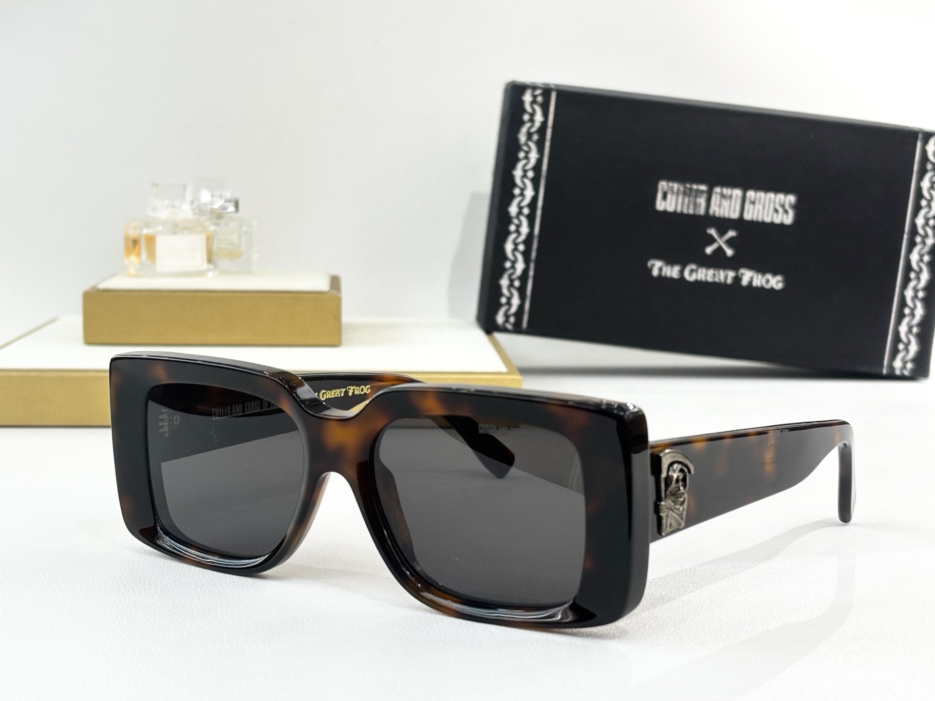 CUTLER AND GROSSMod：GFSN-001size：54口18-150