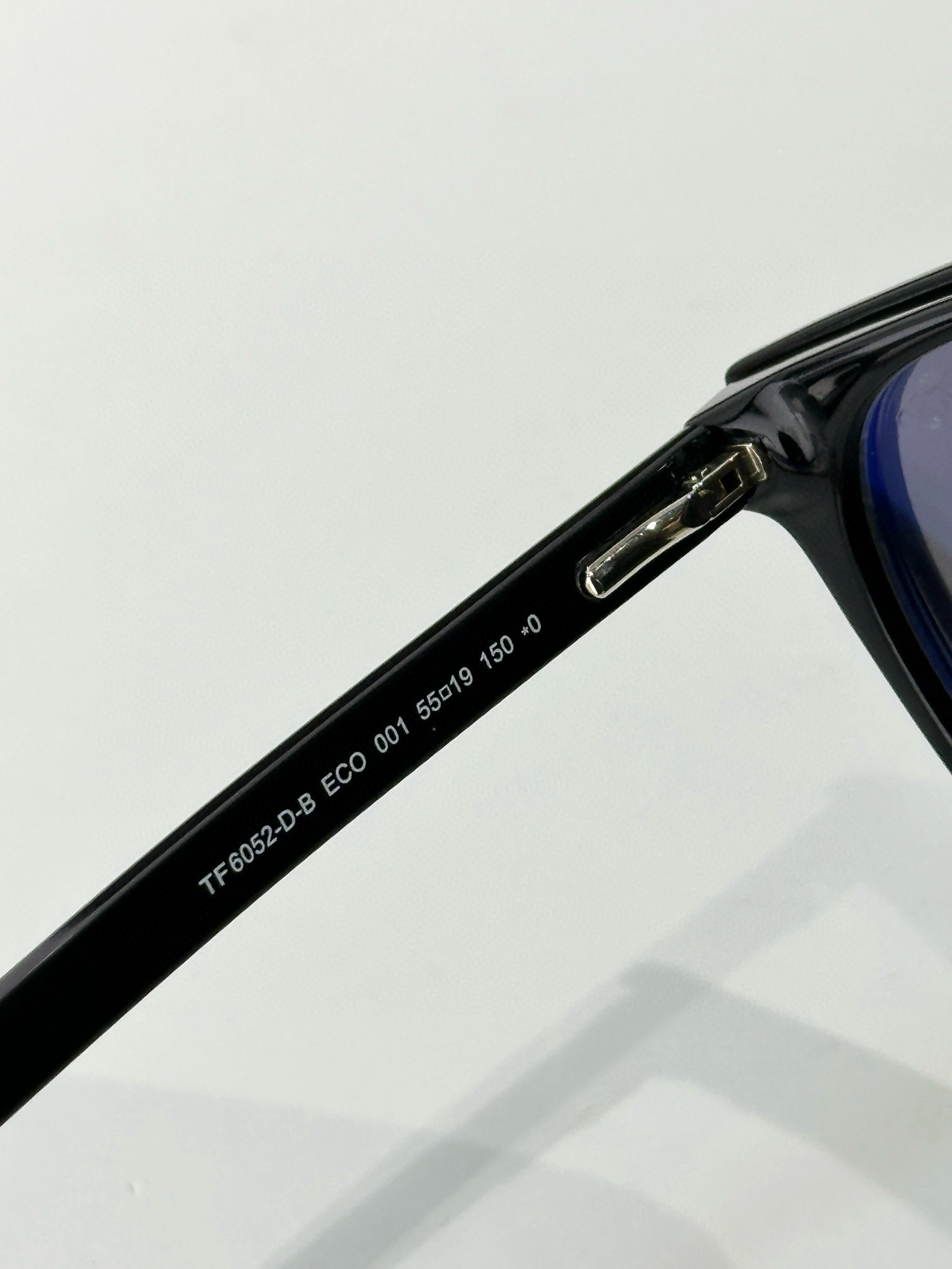 Tom Ford TOM FORD