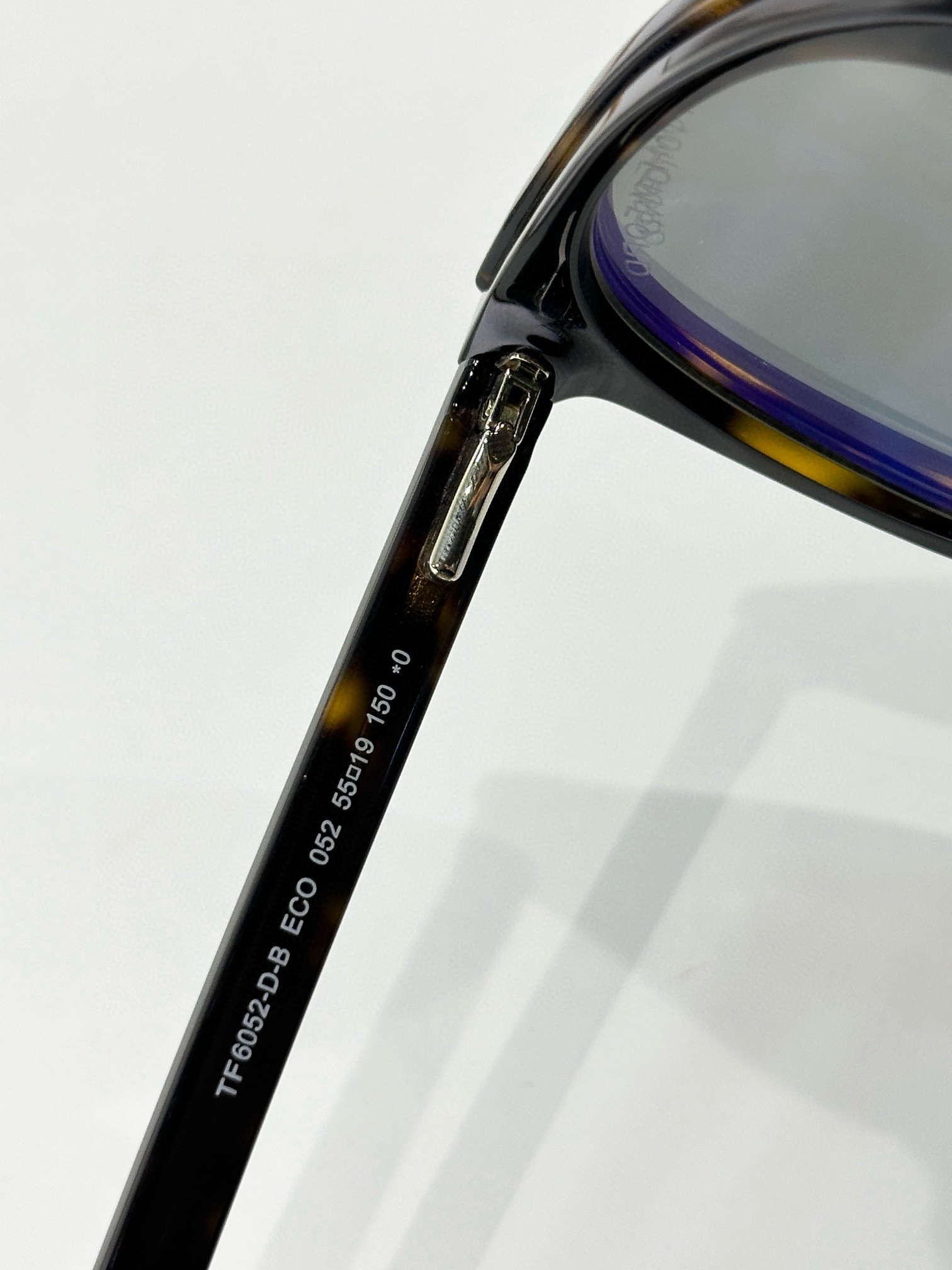 Tom Ford TOM FORD