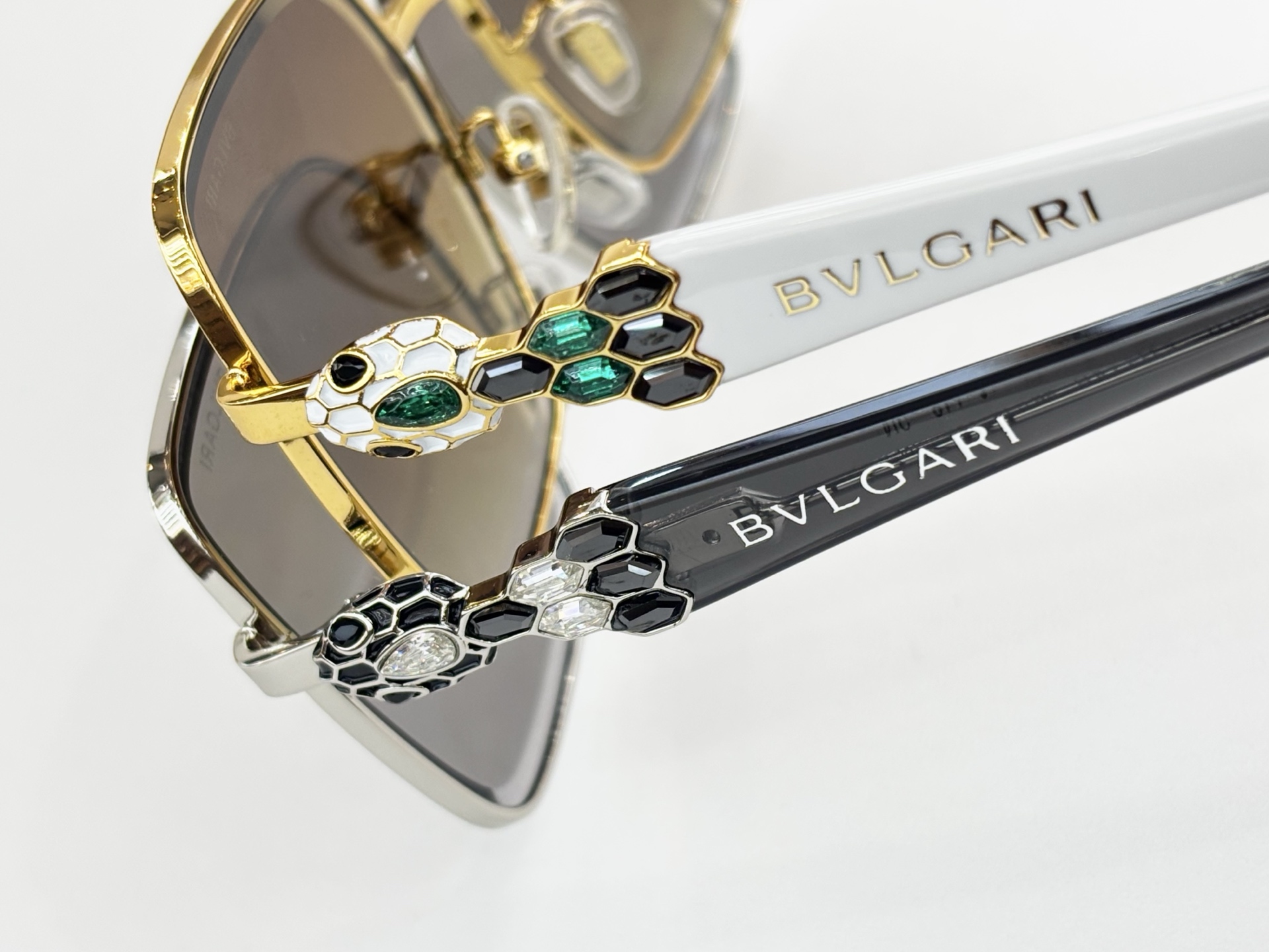 BVLGAR*MODEL：BV 1810LUSIZE：56口18-145