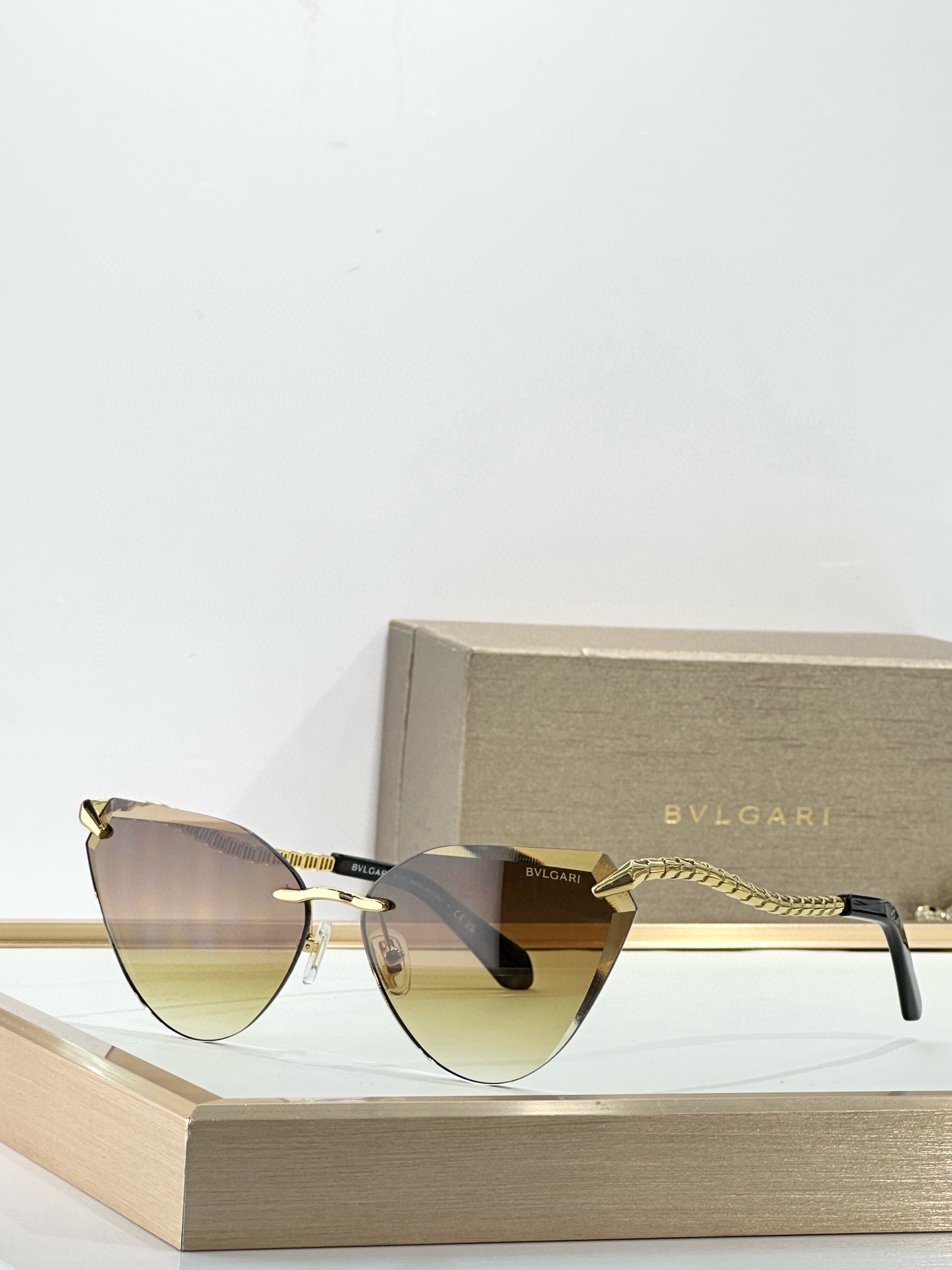 BVLGAR* MOD：BVUSize：65口13-140