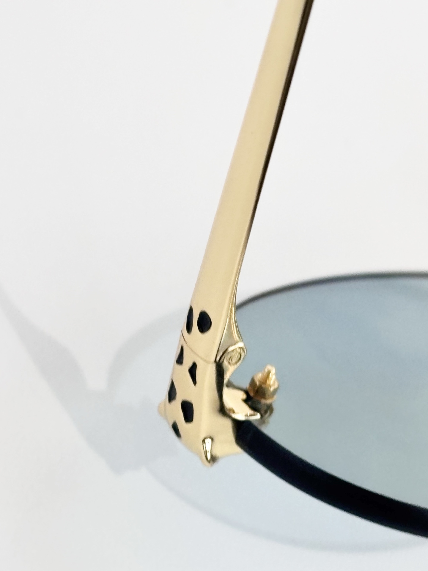 Cartie*MOD：CT0586SSize：56口18-140