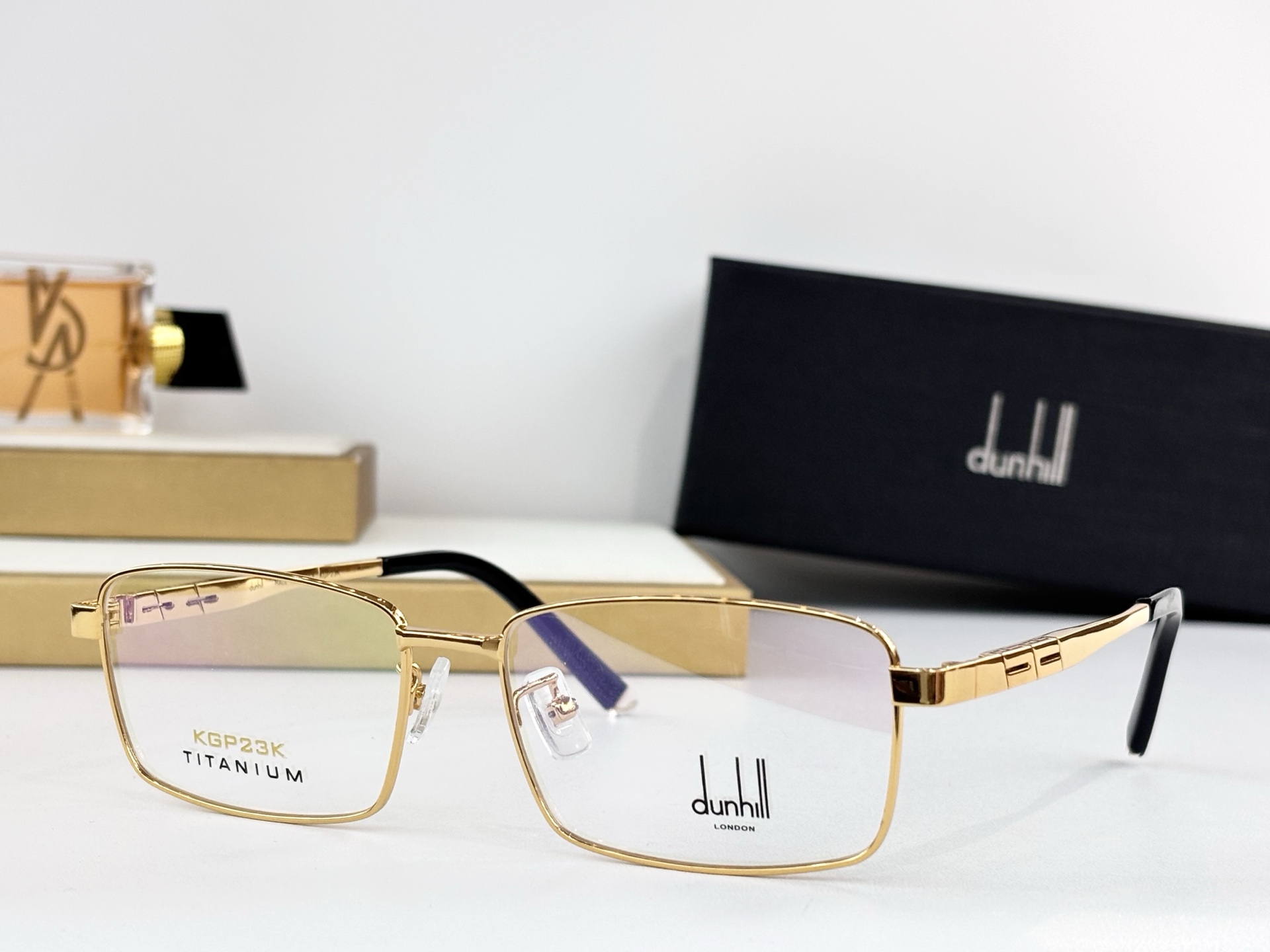 DUNHIL*登*喜路TITANIUMMODEL：61909SIZE：55口17-143