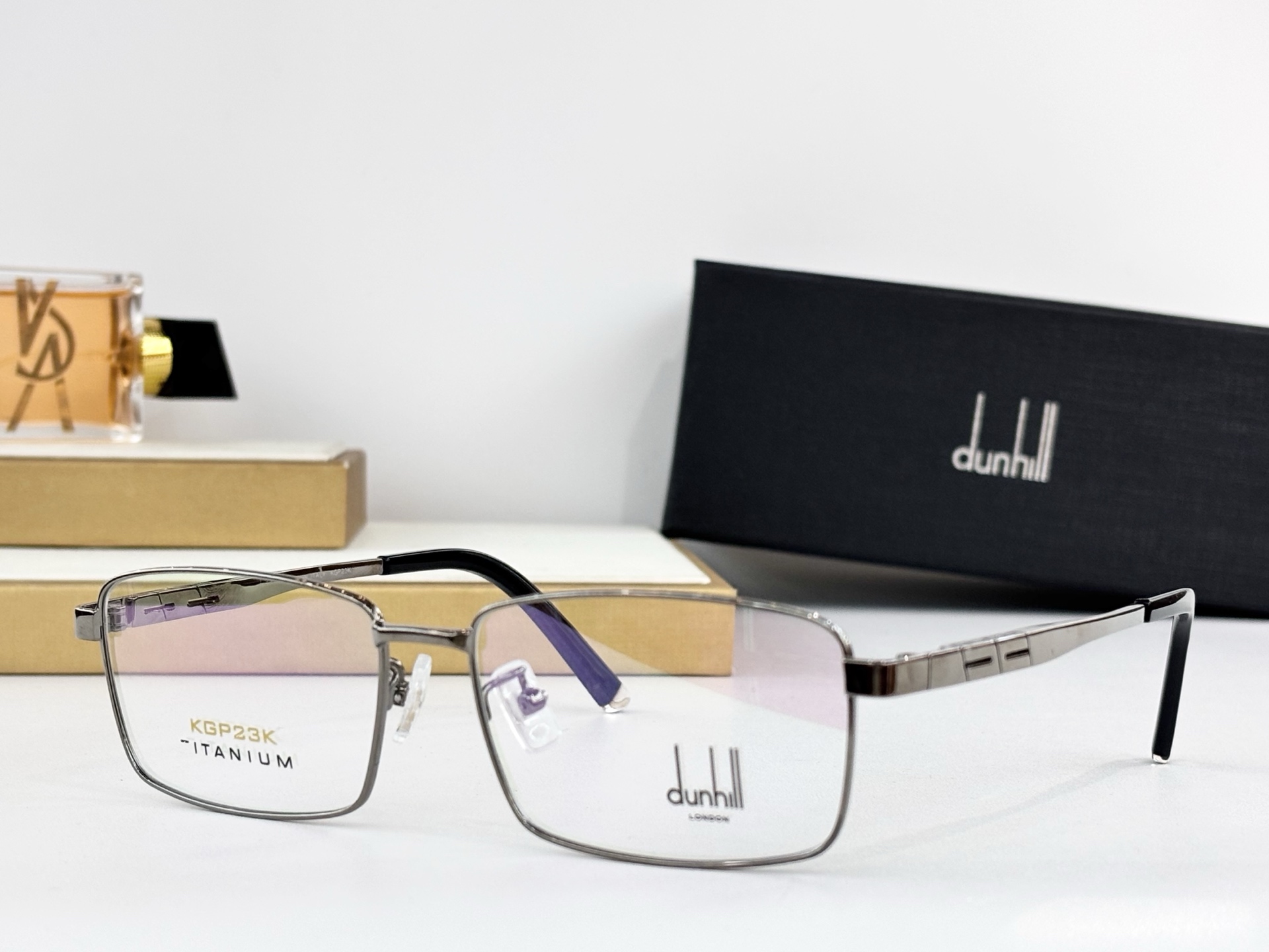 DUNHIL*登*喜路TITANIUMMODEL：61909SIZE：55口17-143