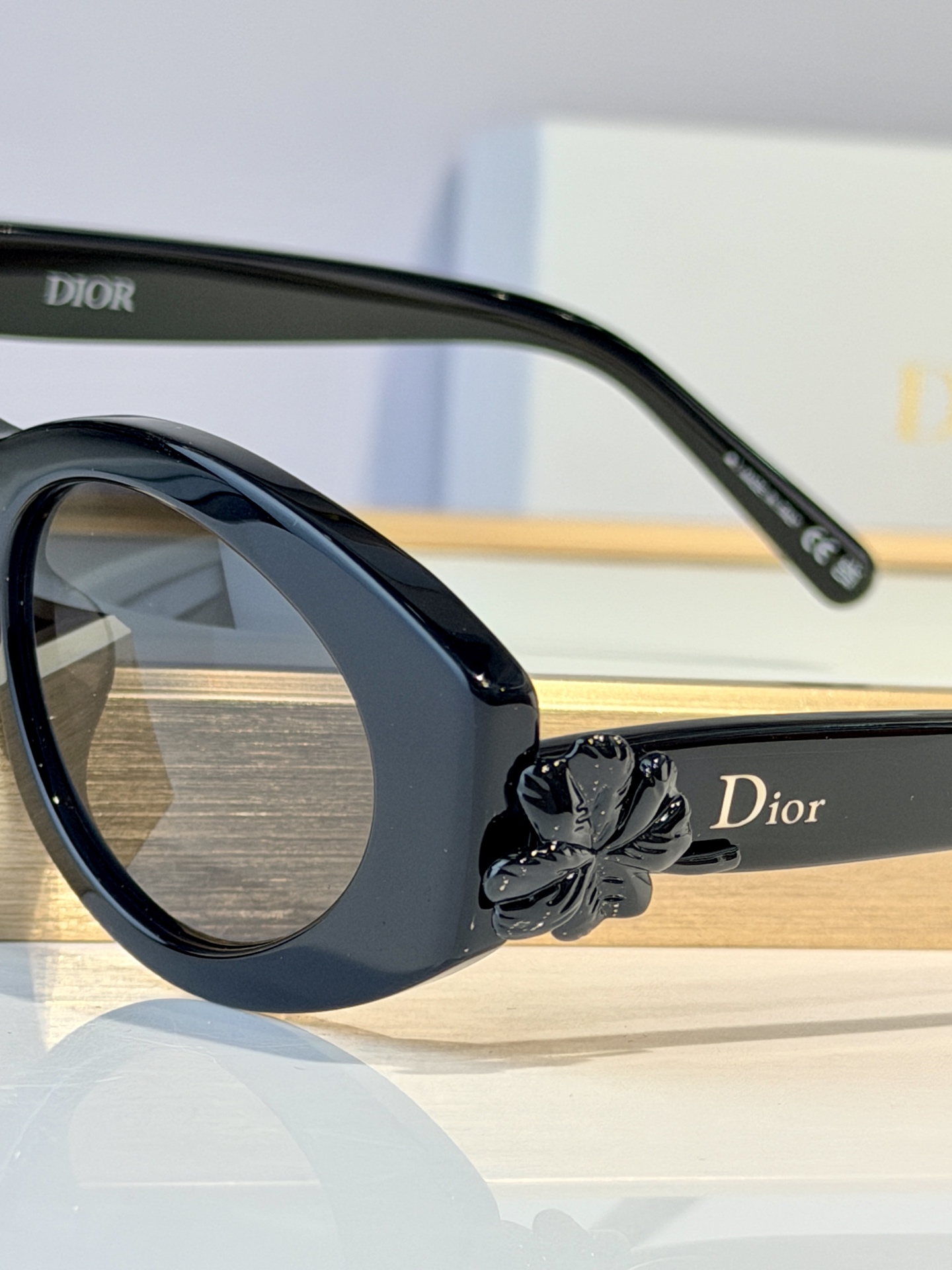 DIO*花卉设计MODEL: Dior Clover B1FSIZE：54口19-140