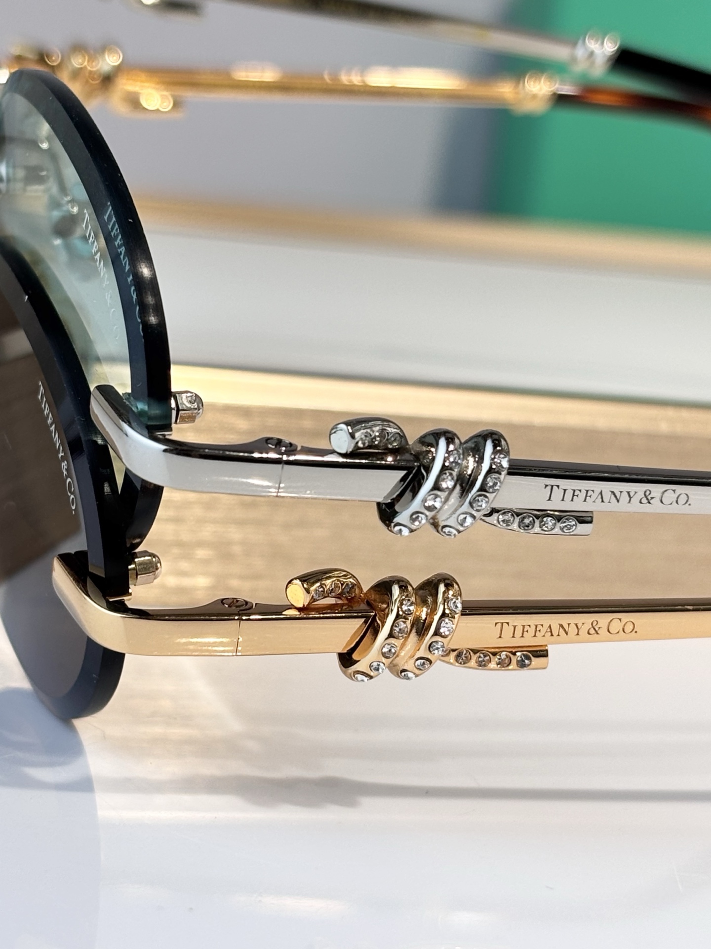 TIFFANY&Co.MODEL：TF2022BSIZE：57-18口145
