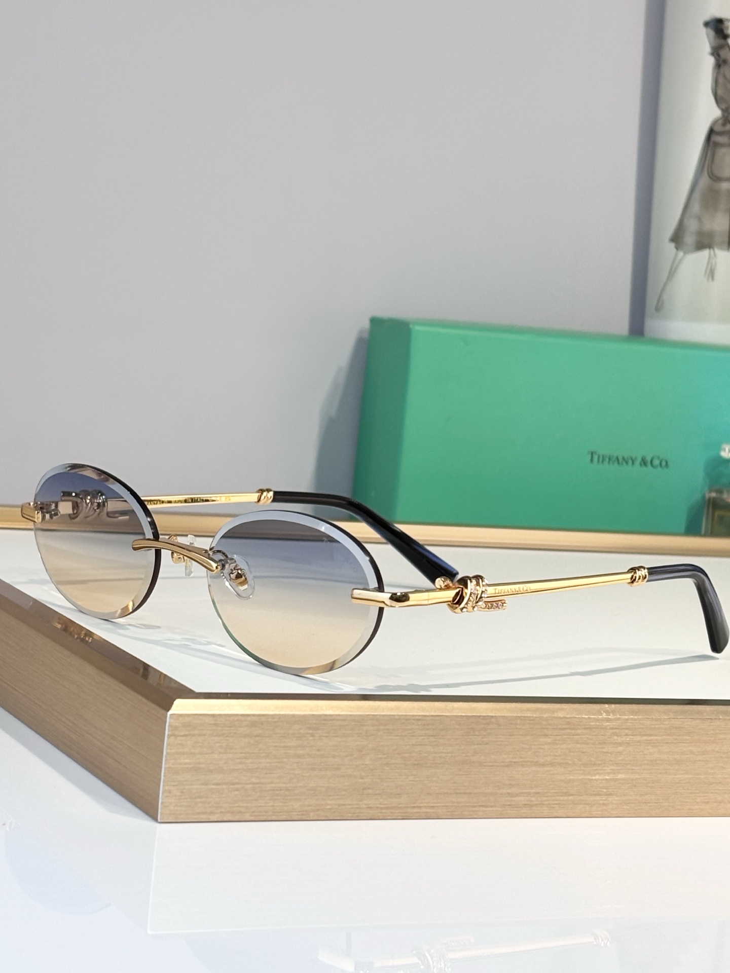 TIFFANY&Co.MODEL：TF2022BSIZE：57-18口145