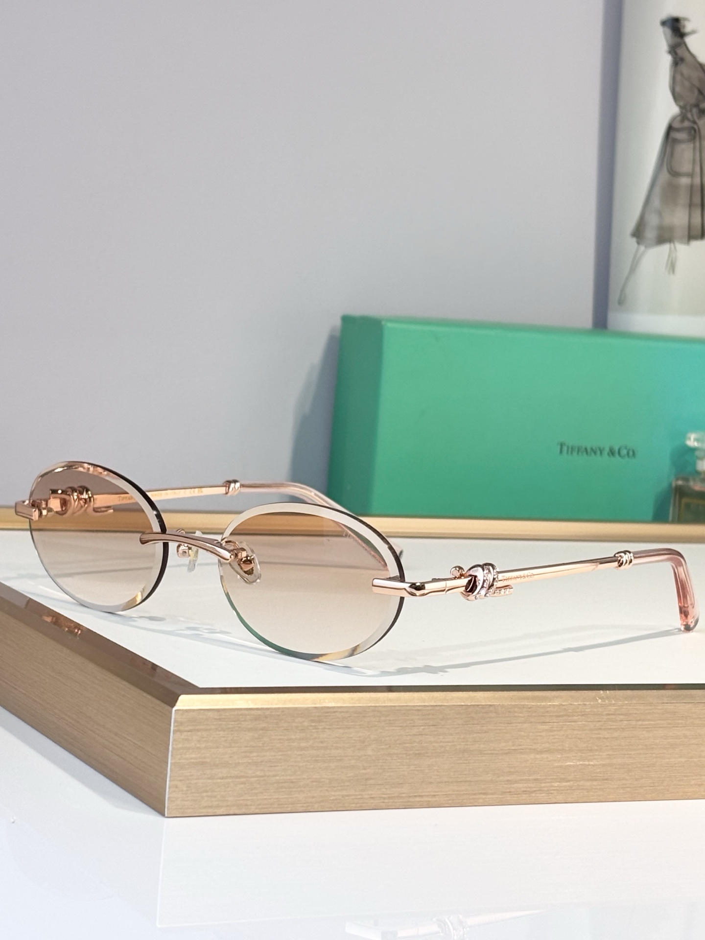 TIFFANY&Co.MODEL：TF2022BSIZE：57-18口145
