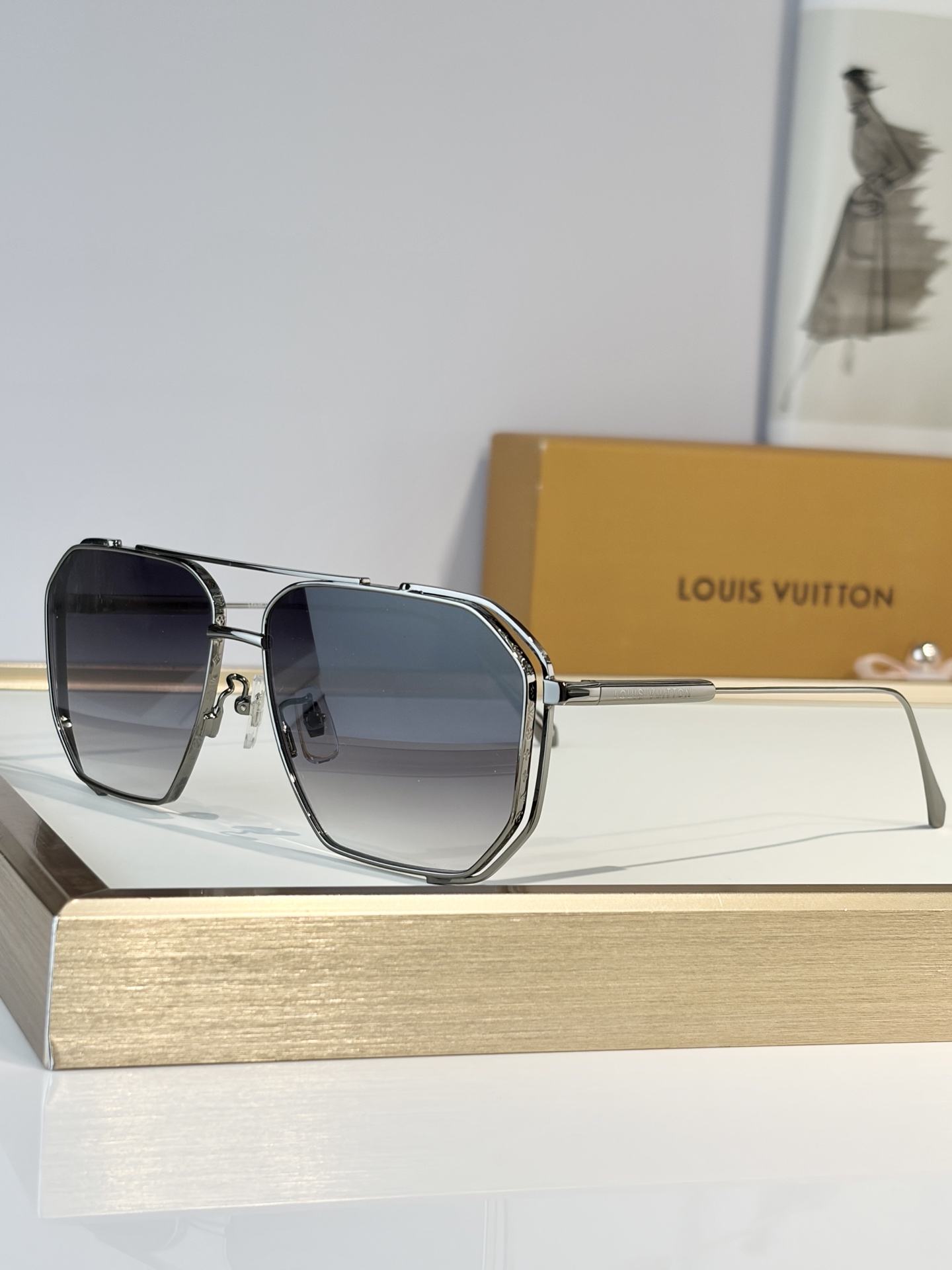 LOUIS VUITTONMOD：Z1316Size：61口14-145