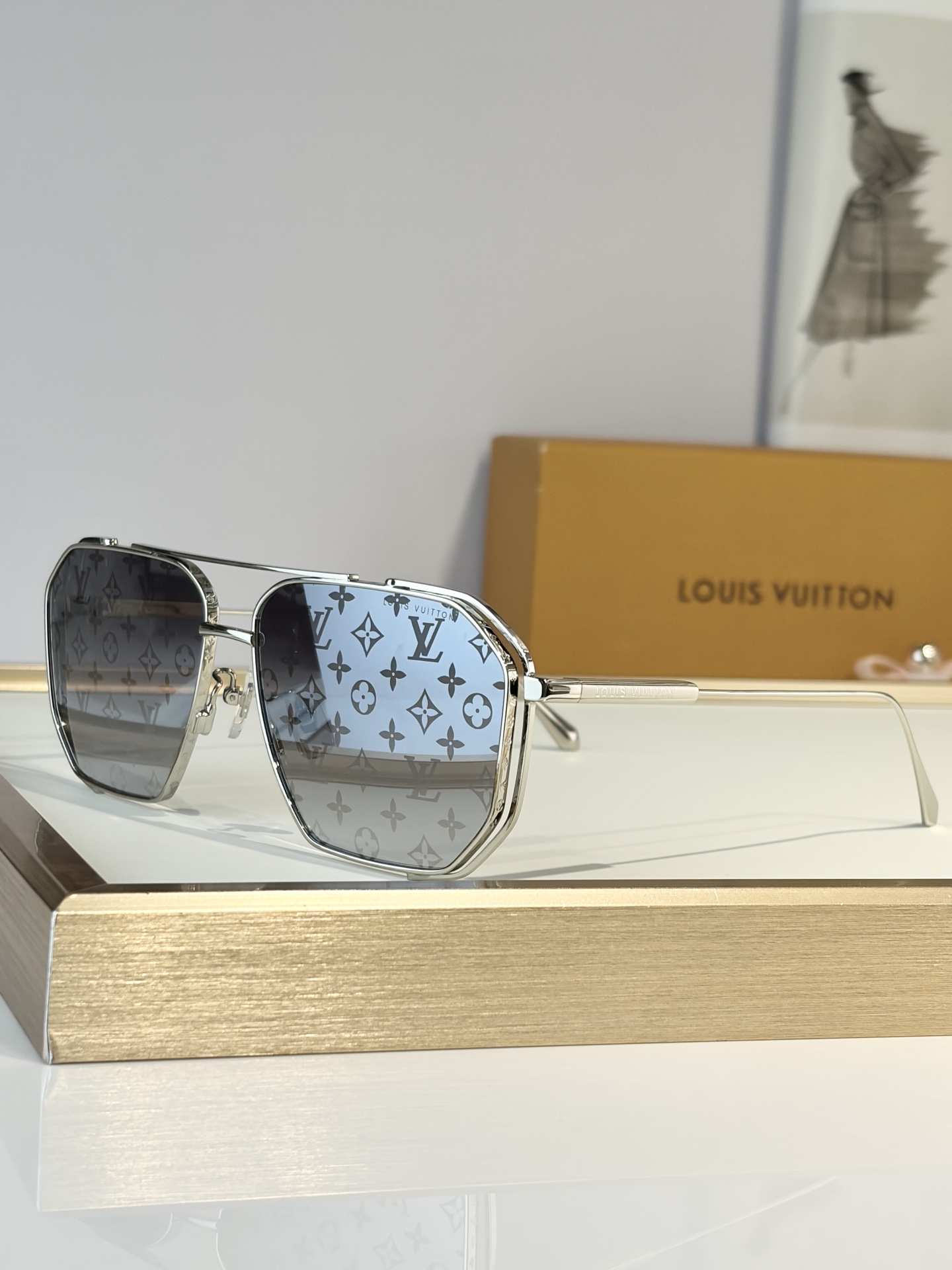 LOUIS VUITTONMOD：Z1316Size：61口14-145