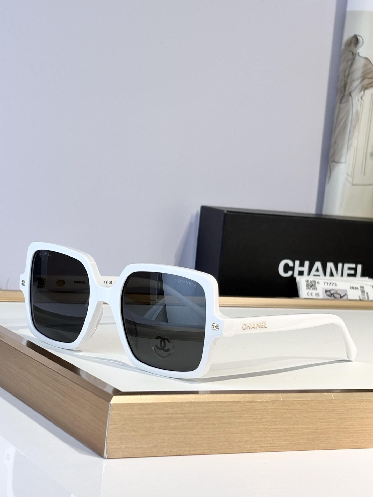 CHANELMODEL：71773SIZE：56口17-140。