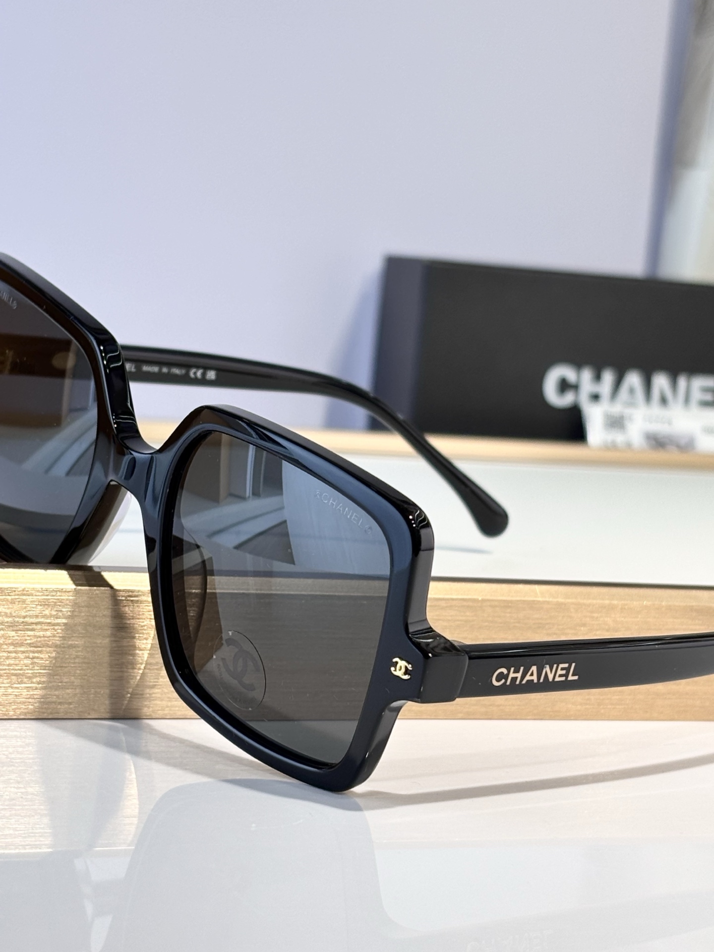 CHANELMODEL：71773SIZE：56口17-140。