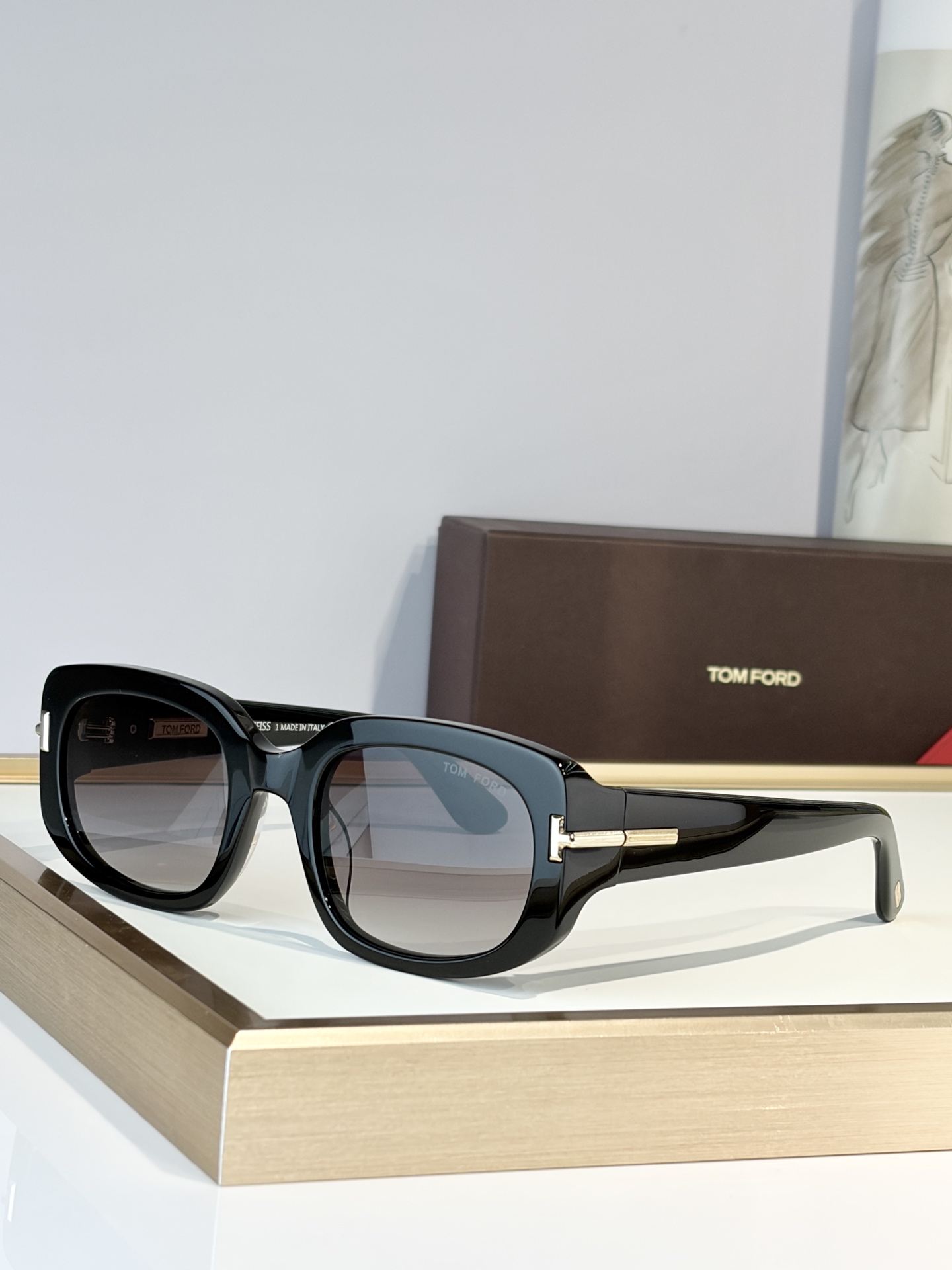 TOM FORDMOD：FT1253Size：54口22-140